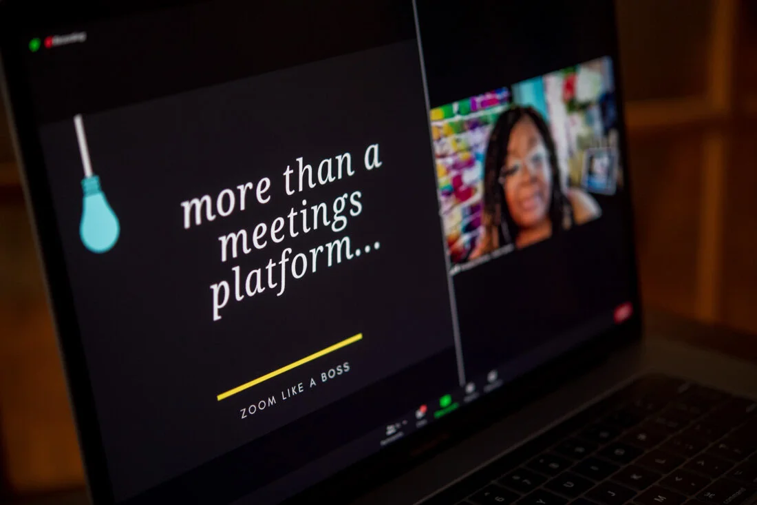 Virtual Photo Marquesa Pettway presenting on Zoom 
