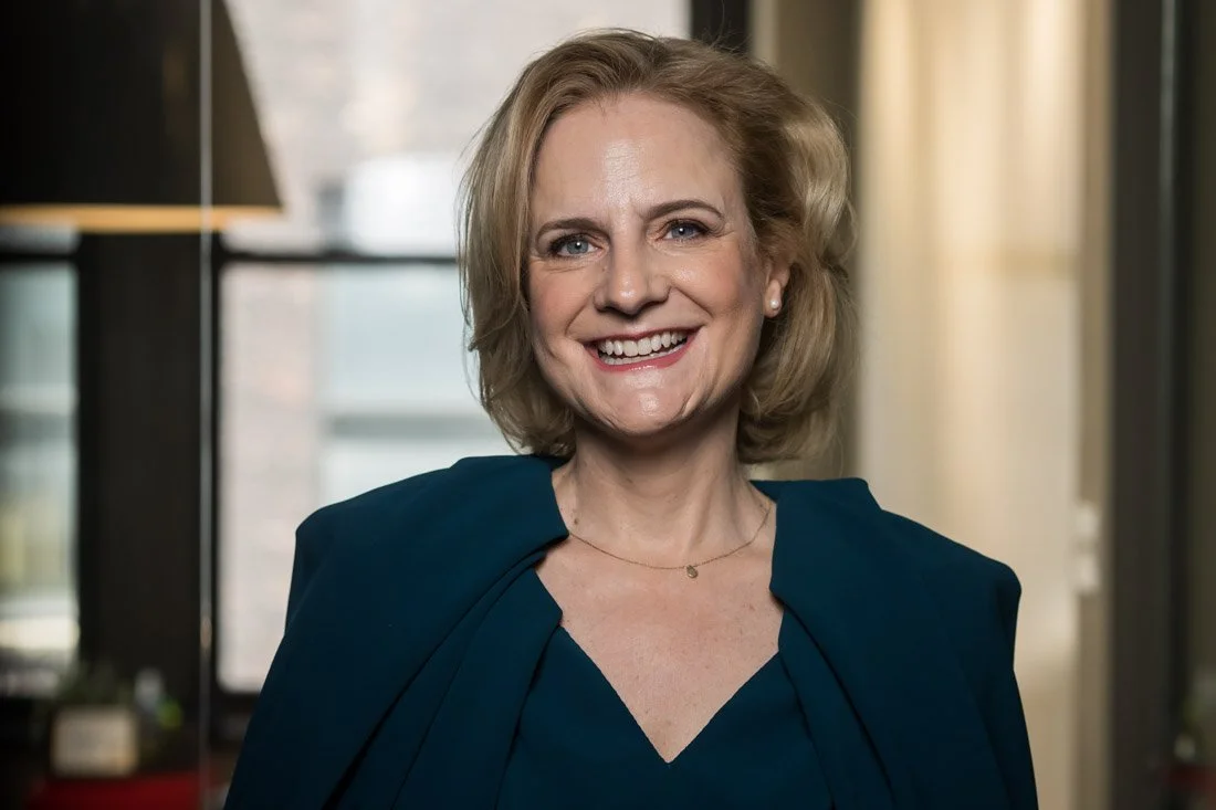 The 100-yard dash of portrait sessions...