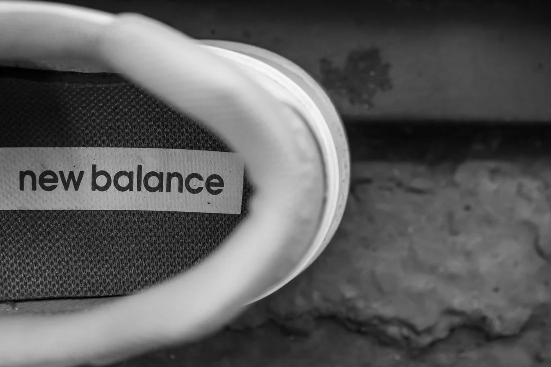 NB 574 SNEAKERHEAD CLASSIC INNER SOLE BRANDING