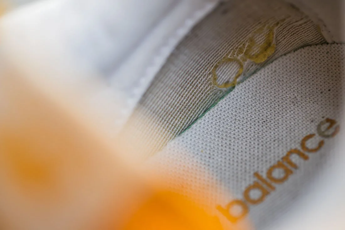 SNEAKERHEAD PHOTOGRAPHY NEW BALANCE 574 WEAR AND TEAR