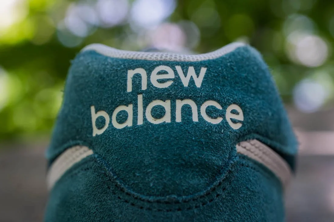 NEW BALANCE 574 COMFORT FOOTWEAR PHOTOS RIBBON SHOT