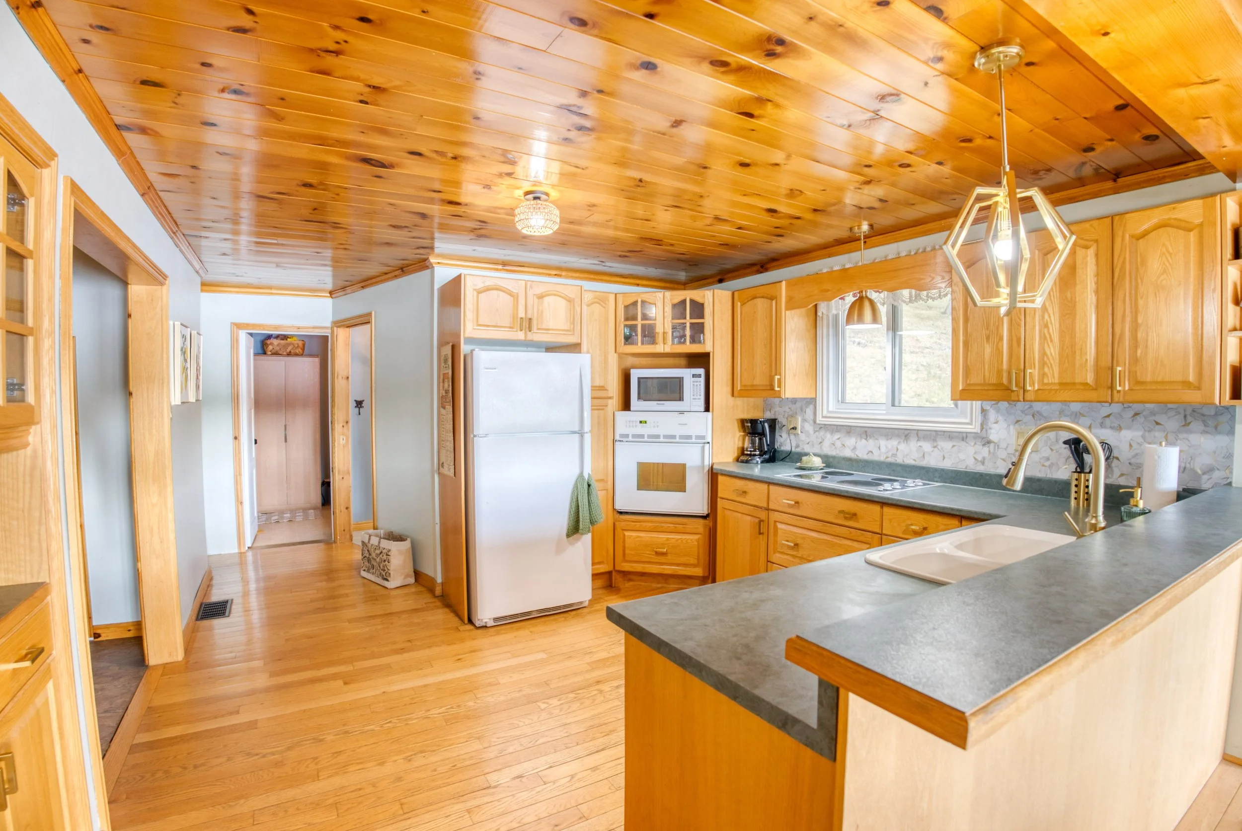 MAIN HOUSE-40.jpg