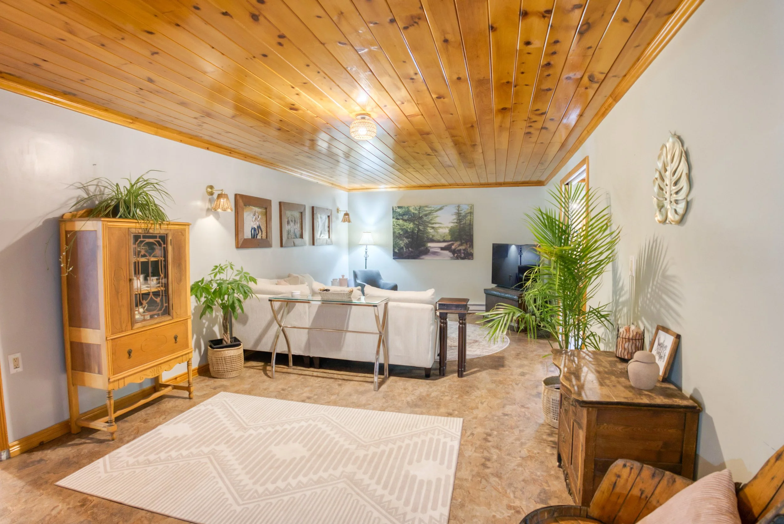 MAIN HOUSE-49.jpg