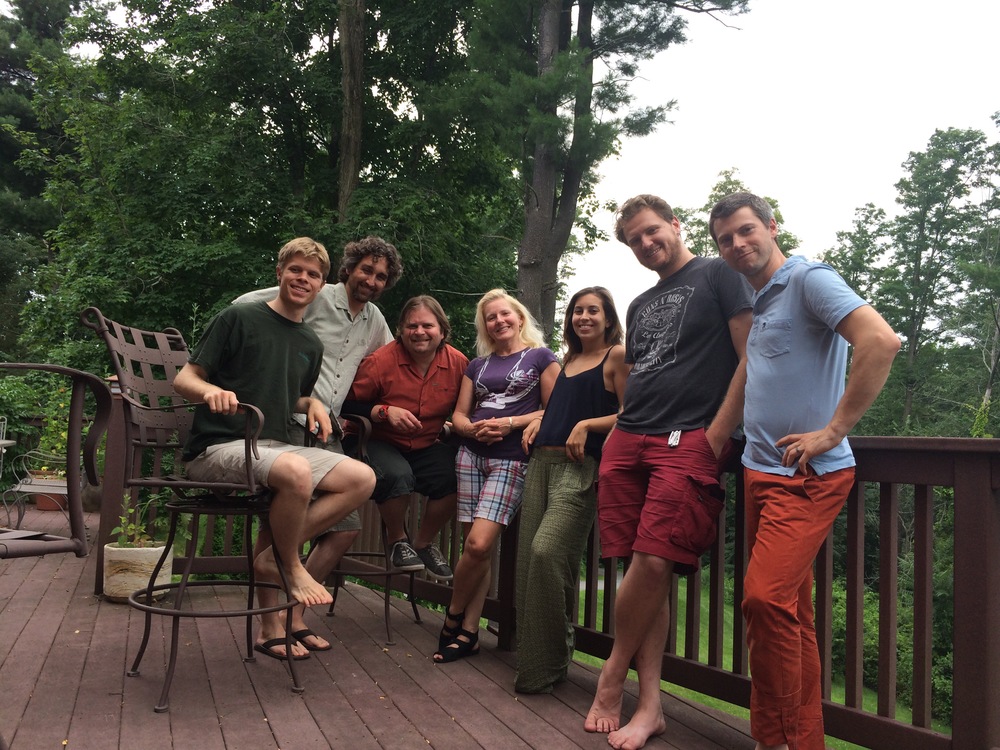 Left to right: Jesse Lewis, producer/engineer; Tim Lenz, host-chefextraordinare-cocktailartist-genuinely_the_most_humble_dude_on_earth; Ralph, viola; Dorothy, cello; Tema, violin; Kyle Pyke, engineer; and Kip Jones, violin.