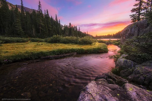 river sunrise.jpg