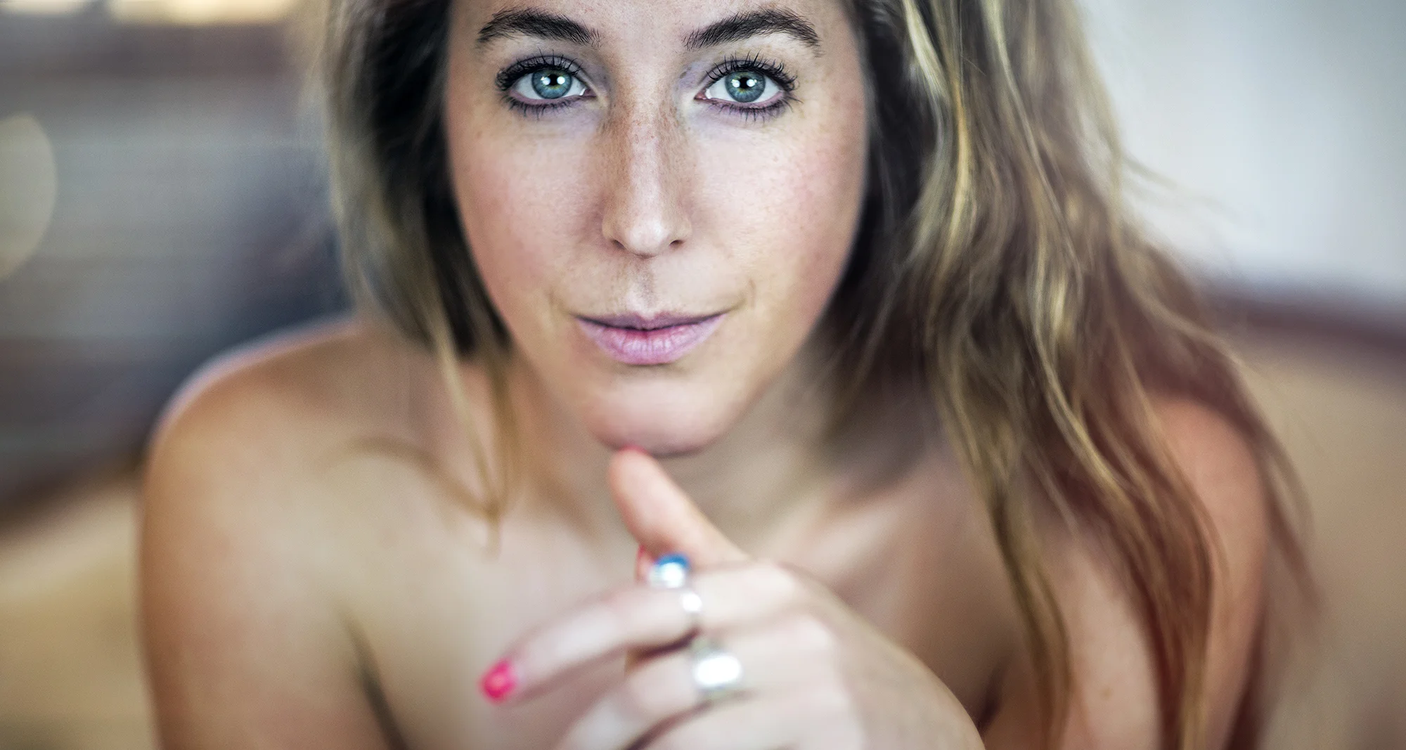Katie Mills - by-brice-ferre-studio-vancouver-portrait-commercial-editorial-advertising-trail-running-and-athlete-photographer