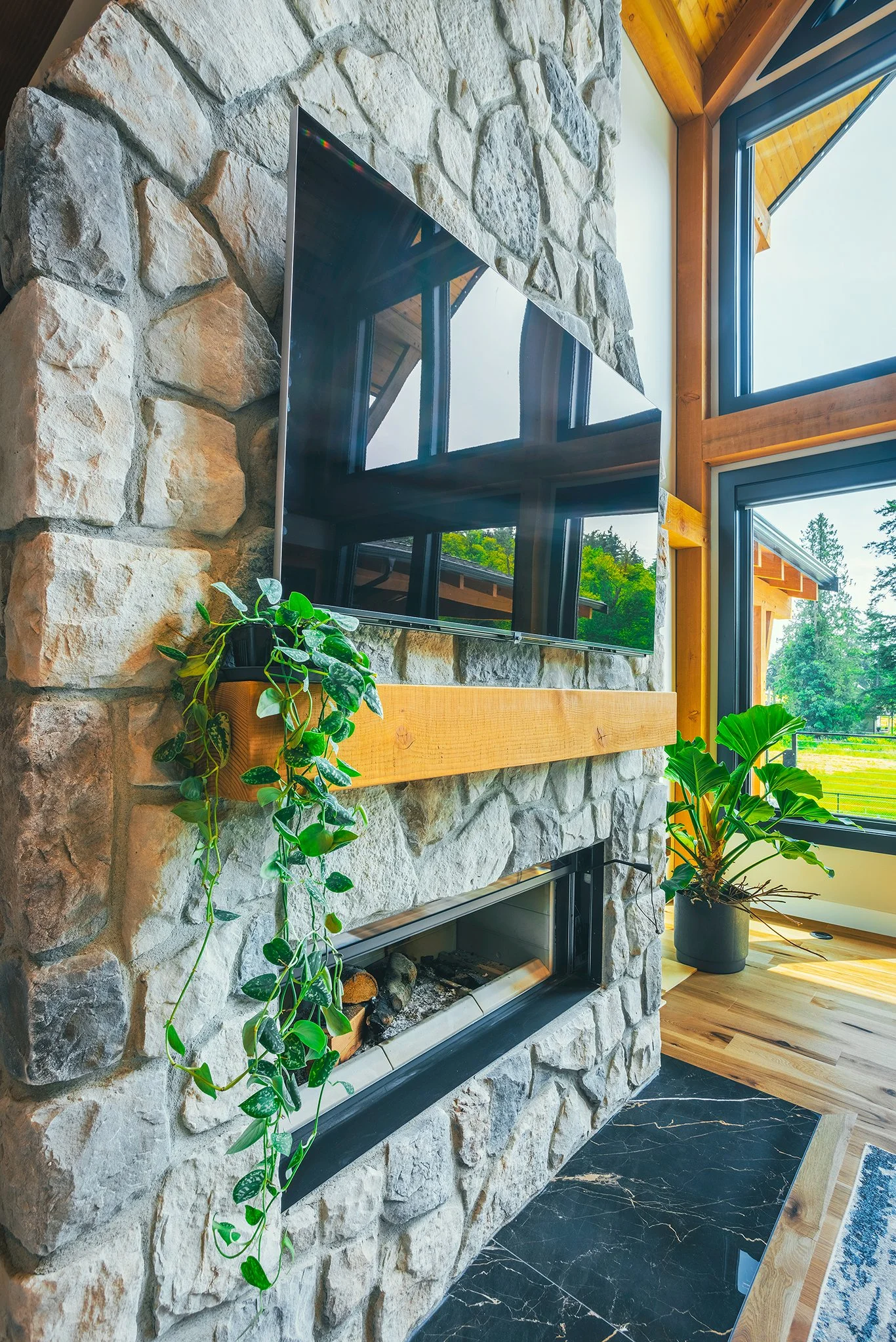 Lacey Construction - Langley Home - R5_23411 - by Brice Ferre Studio.jpg