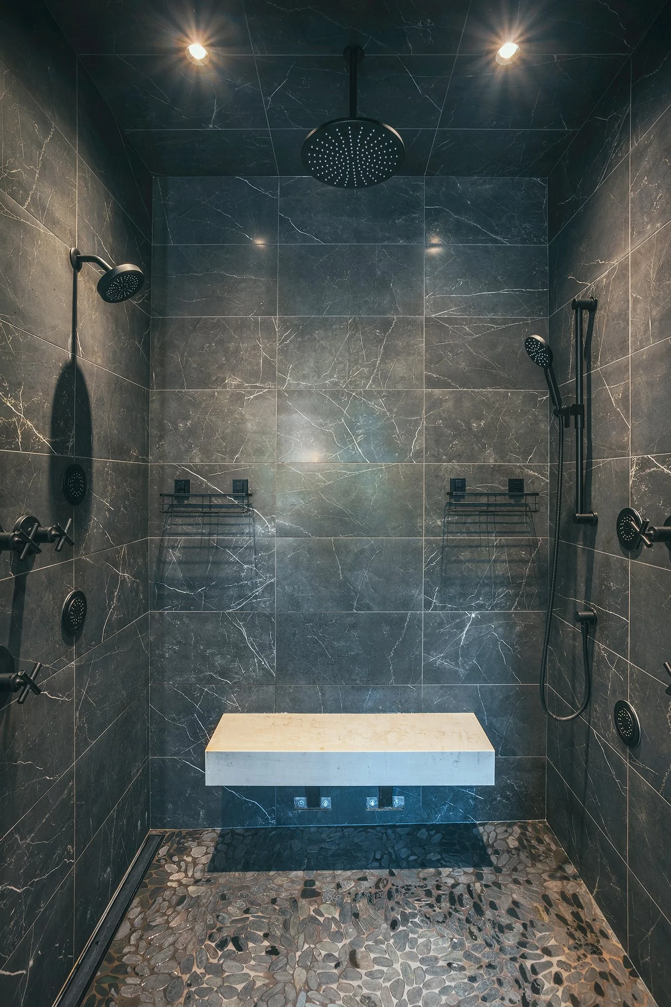 Lacey Construction - Langley Home - R5_23420 - by Brice Ferre Studio.jpg