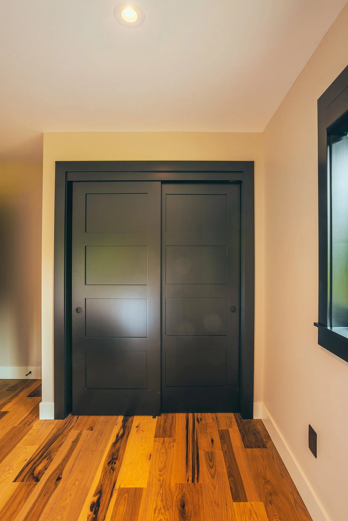 Lacey Construction - Langley Home - R5_23597 - by Brice Ferre Studio.jpg