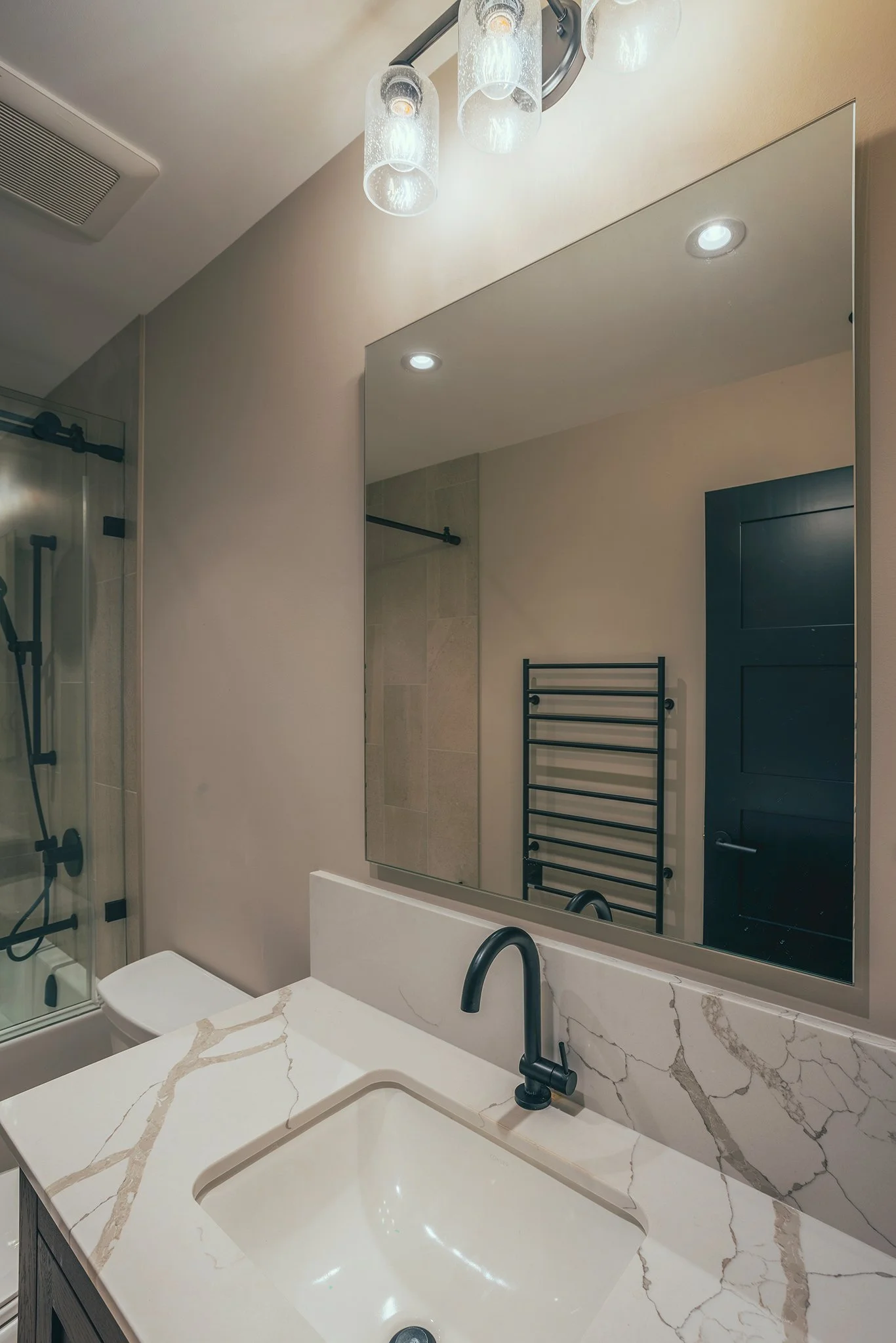 Lacey Construction - Langley Home - R5_23735 - by Brice Ferre Studio.jpg