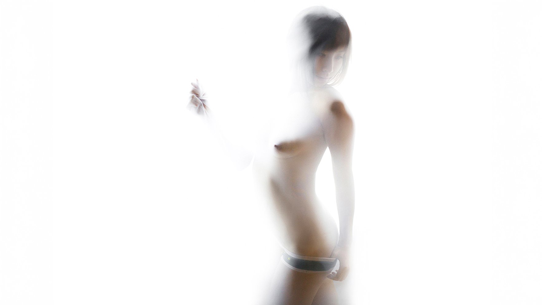 17 - Jodi Fung- Nude Fine-art-brice ferre-studio-professional-portrait-photographer-vancouver