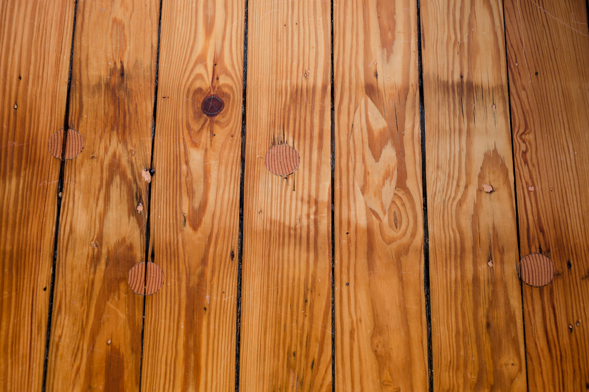 Haines-Colfer-kitchen-floor-patch-detail-4513.jpg