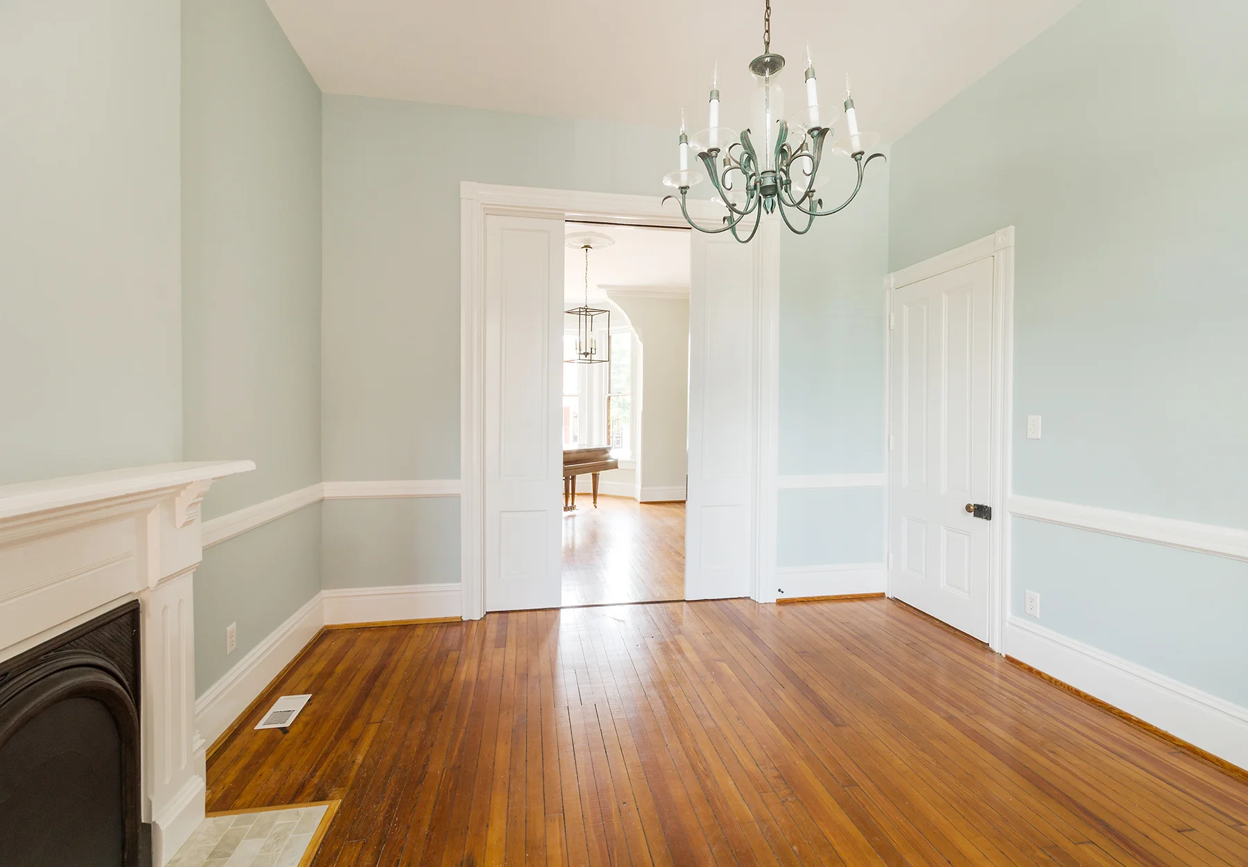 Haines_MBR_interior2.jpg
