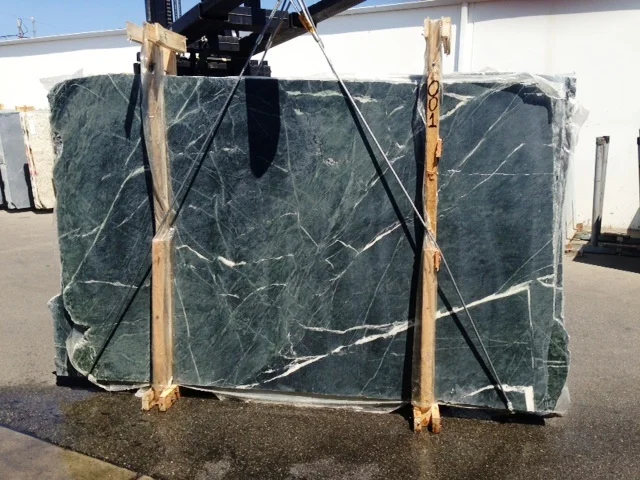 GREEN SOAPSTONE WET LOOK 10-30-13.JPG