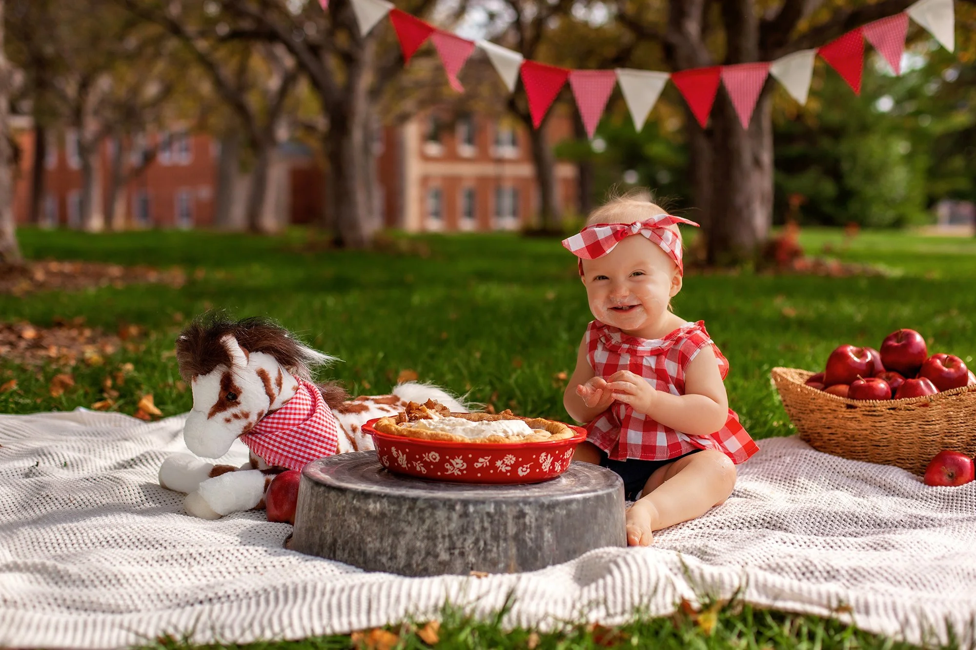 Russtanna_Photography_2024_Avalyn_oneyear-254.JPG