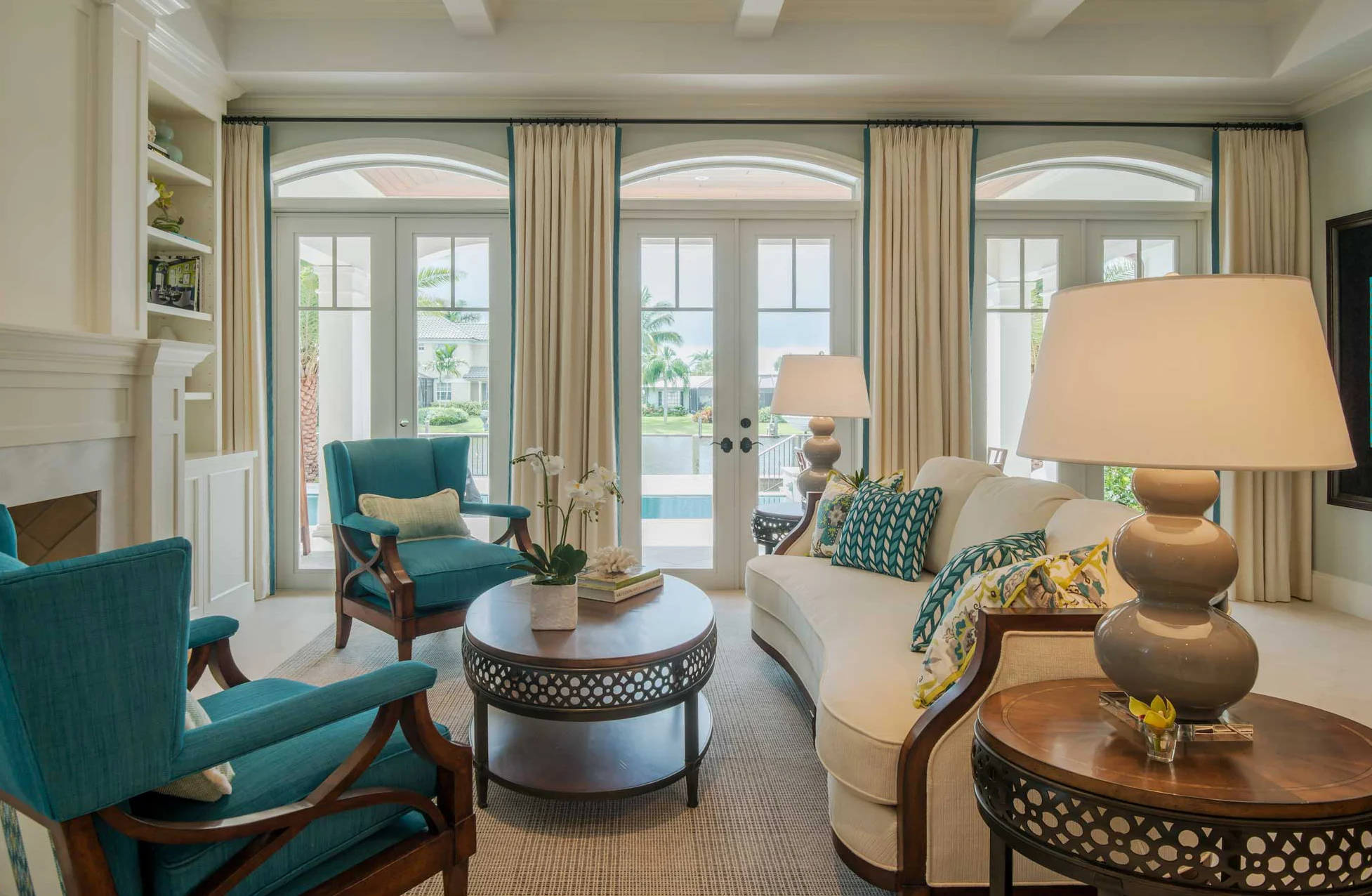 Formal-Living-room-0002 (1).jpg