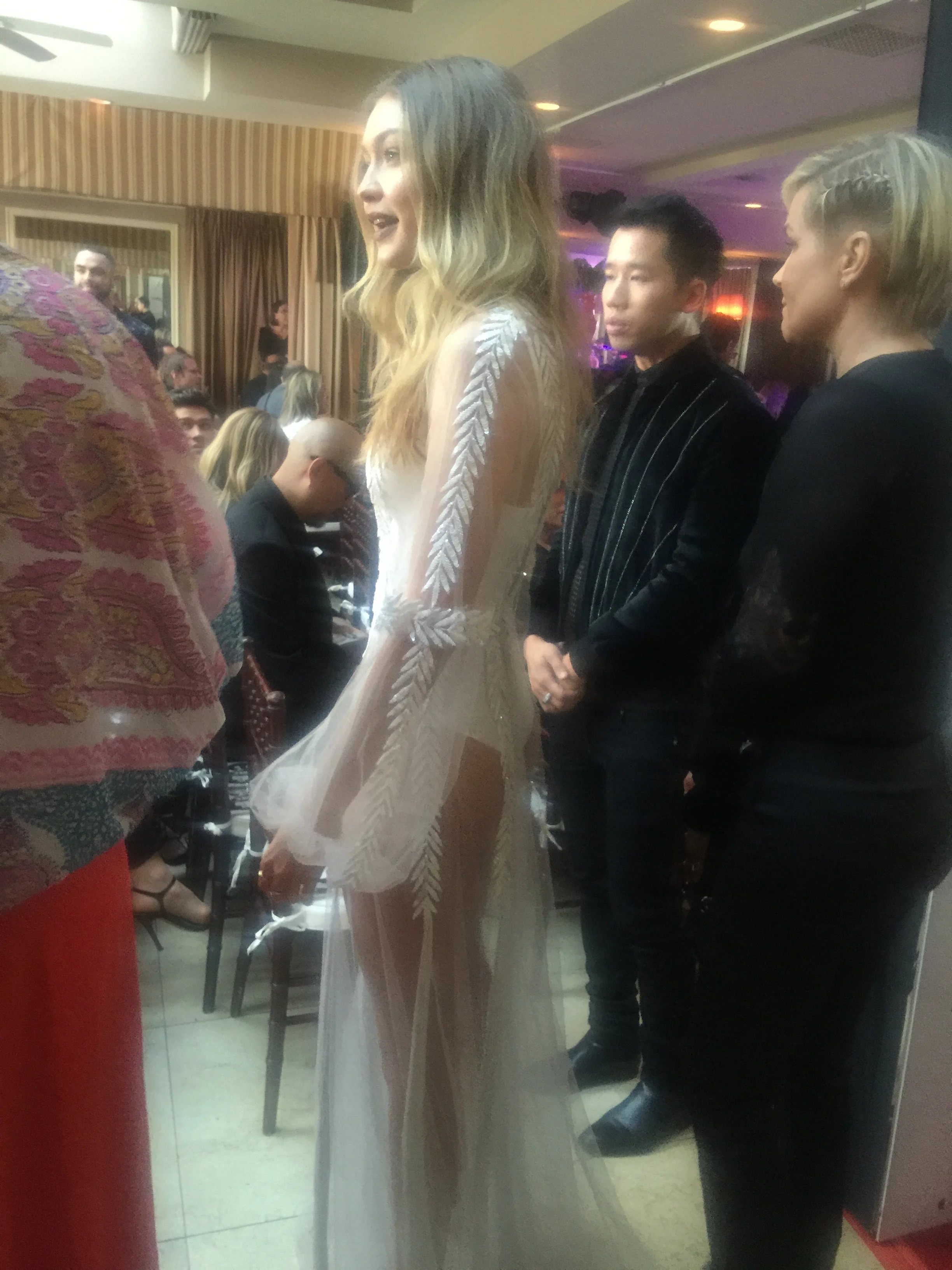 Fashion Gigi Hadid.jpg