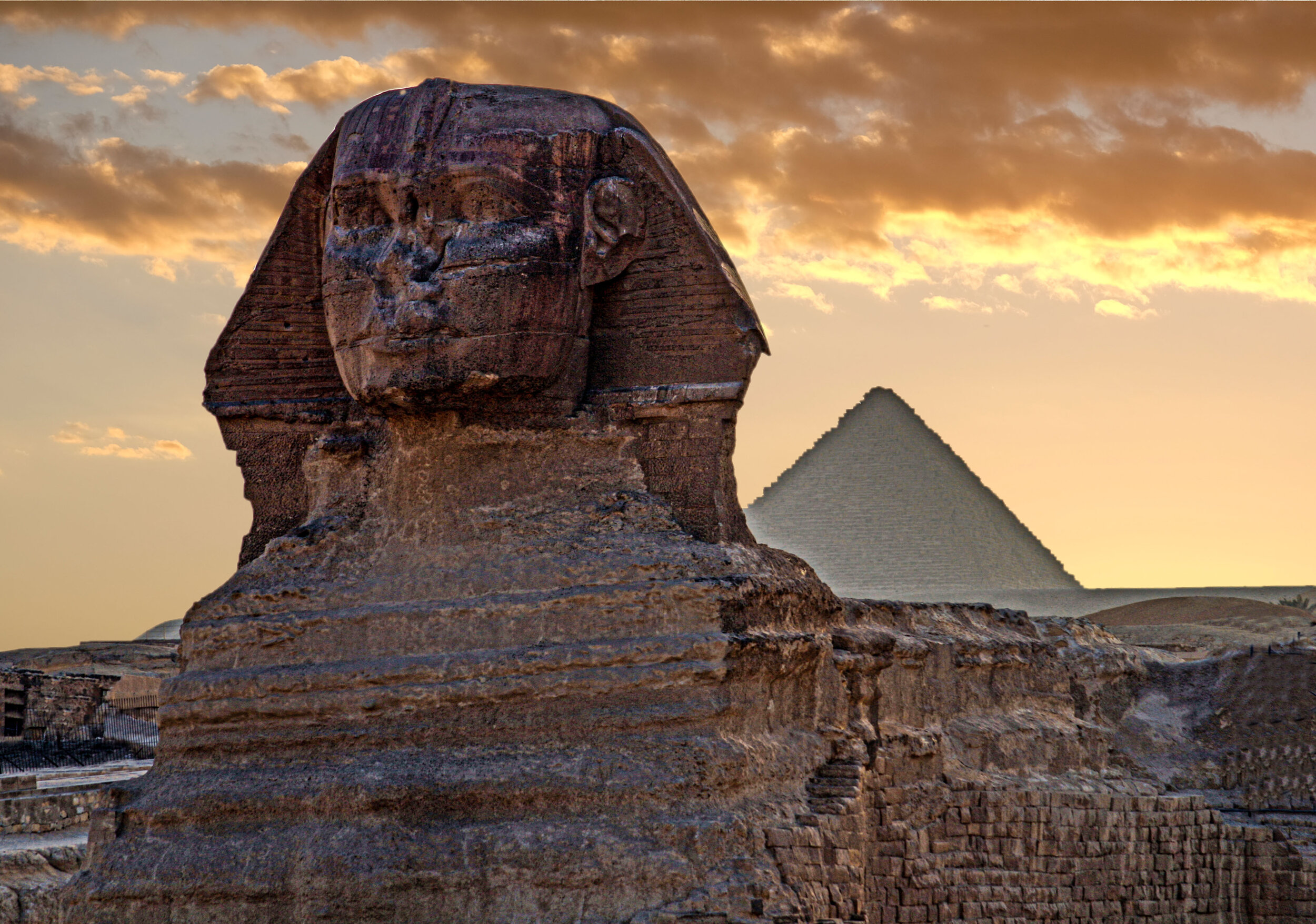  The Sphinx and Pyramid,Giza, Egypt         
