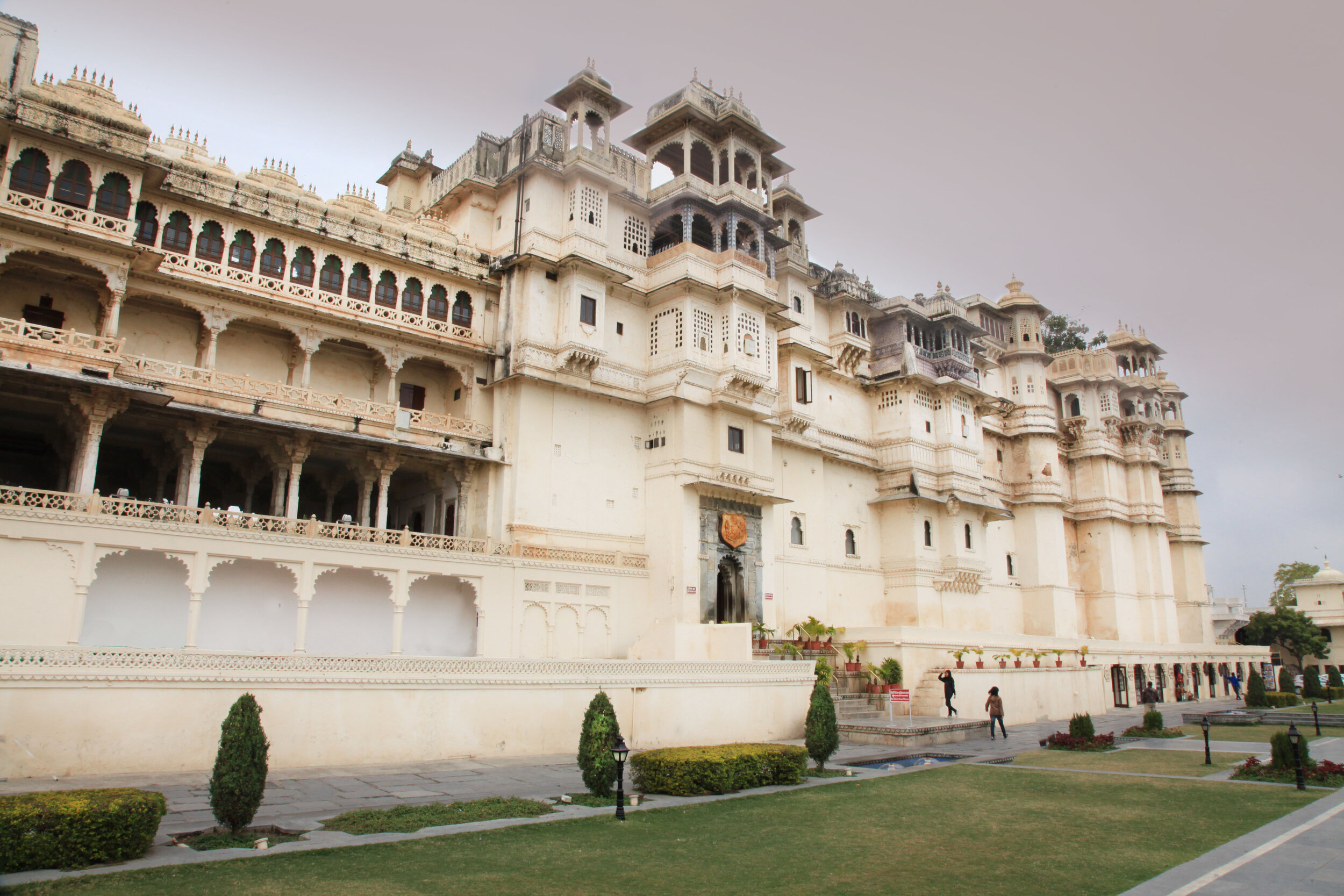  City Palace, Udaipur, India         