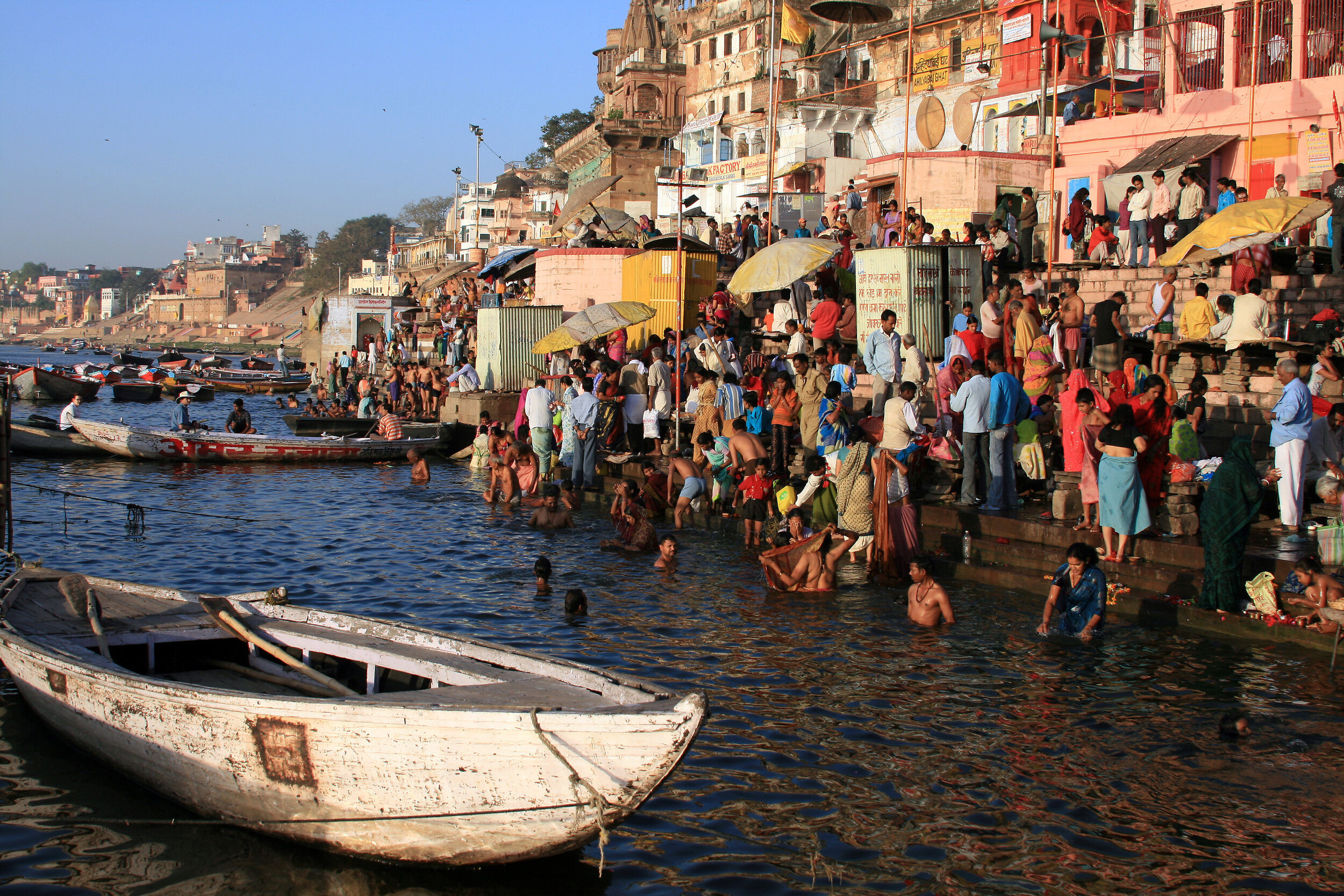  Dashashwamedh Ghat, Varanasi, India         