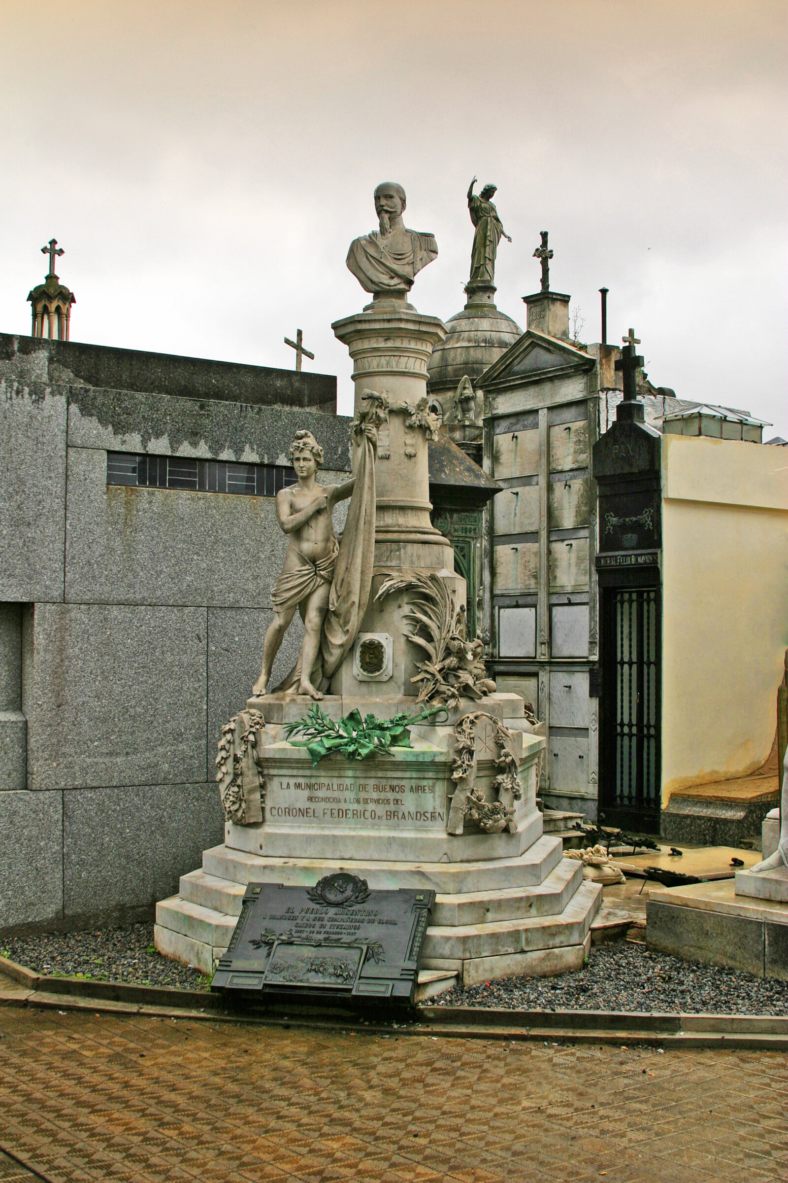  Recoleta Cemetery, Buenos Aires, Argentina 