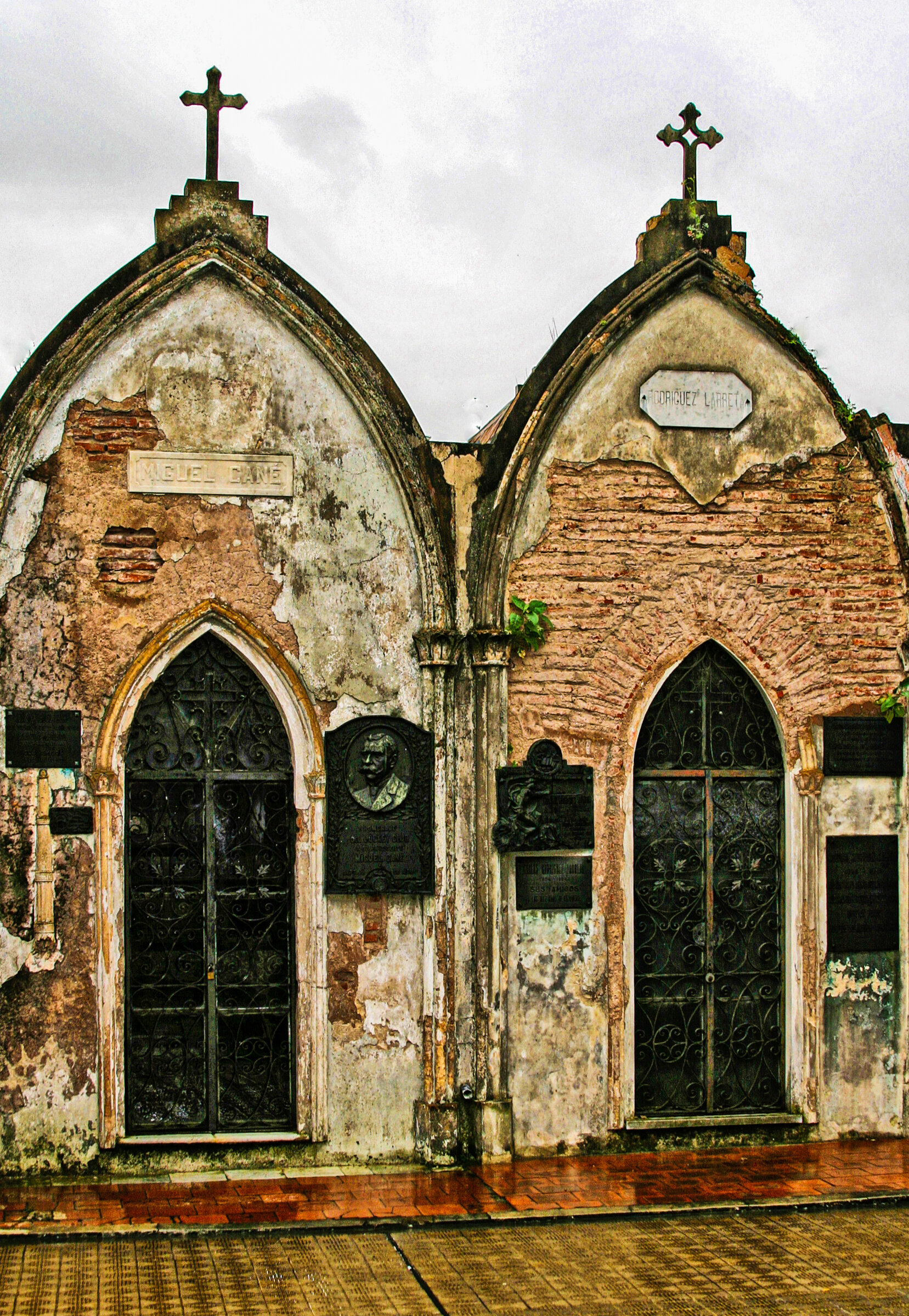  Recoleta Cemetery, Buenos Aires, Argentina 