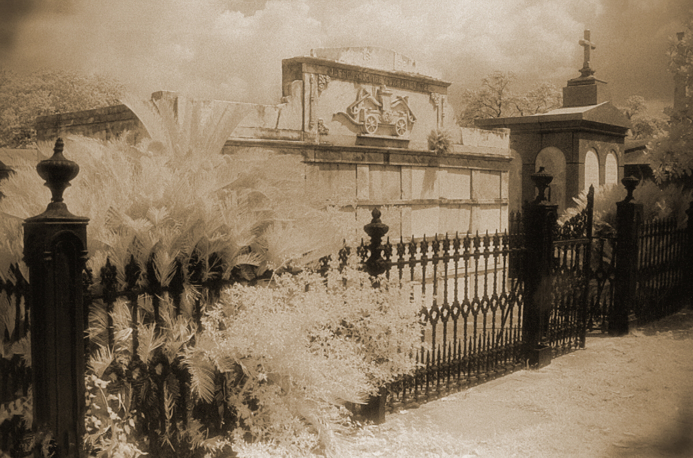  Lake Lawn Cemetery, Metairie, LA USA 