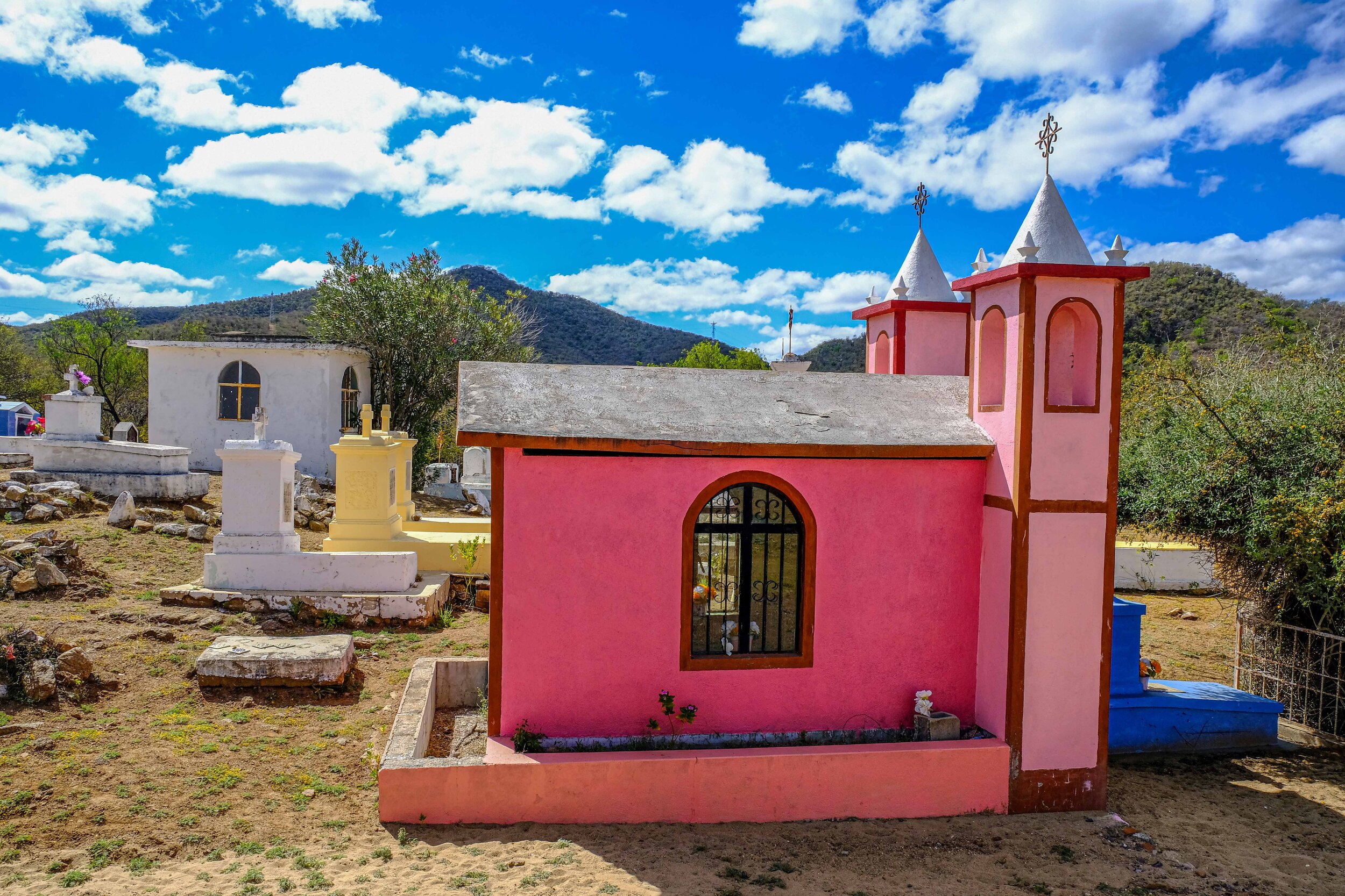  El Fiundo Cemetery, Baja California, Mexico 