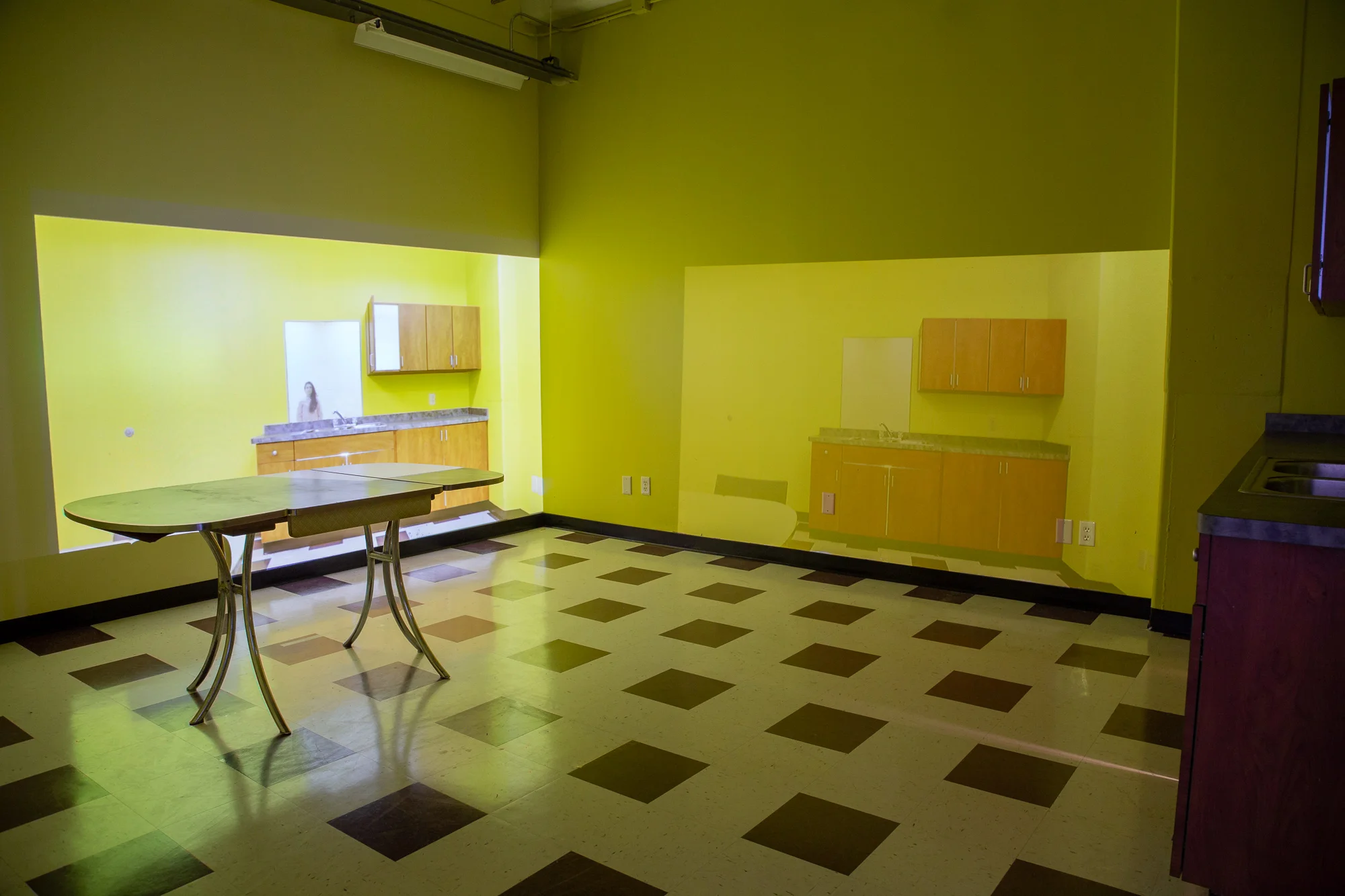 Alexandres_Delirium-Situ_Gilman_Yellow_Installation-IMG_6240.jpg