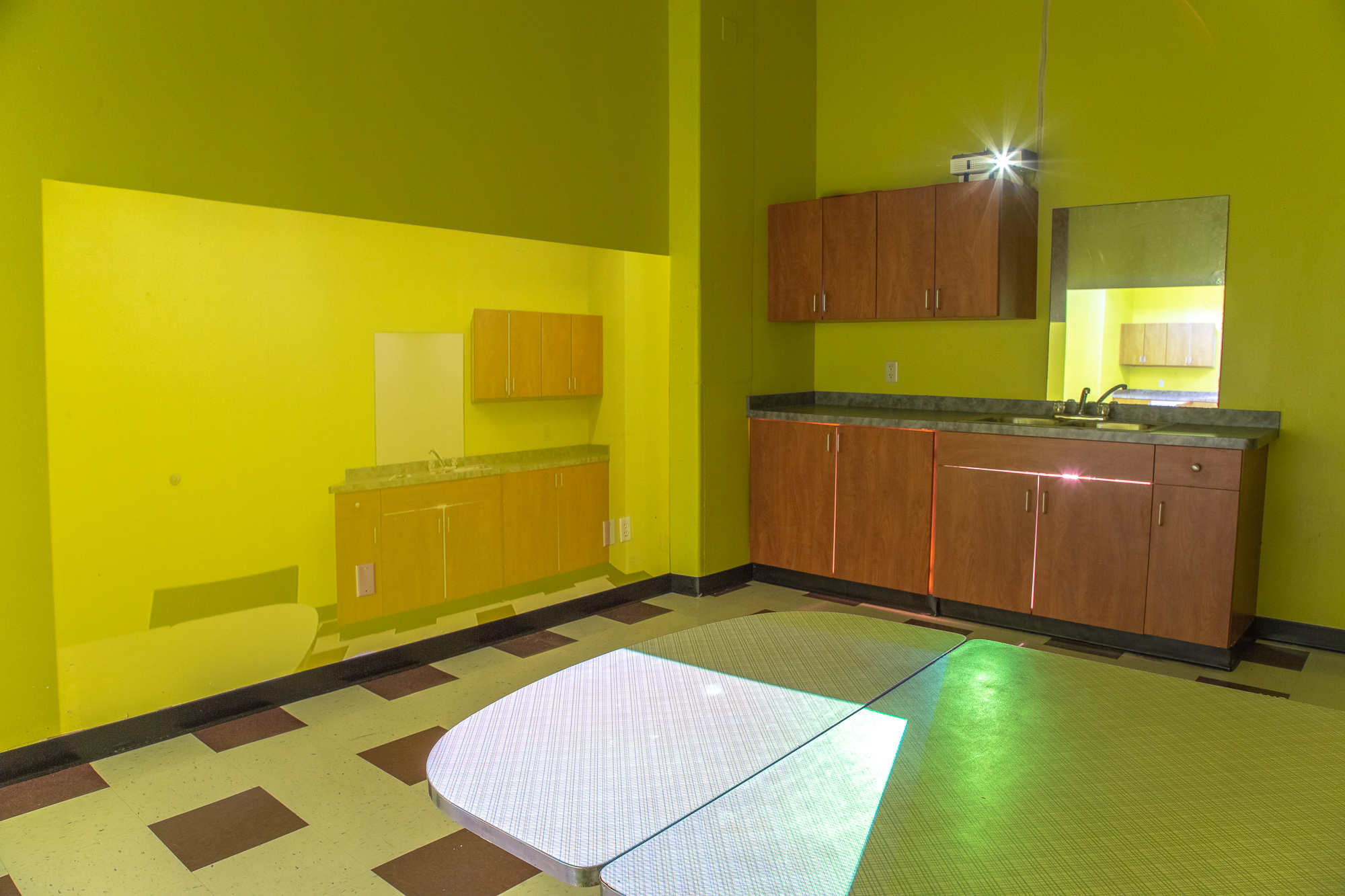 Alexandres_Delirium-Situ_Gilman_Yellow_Installation-IMG_6249-HDR.jpg