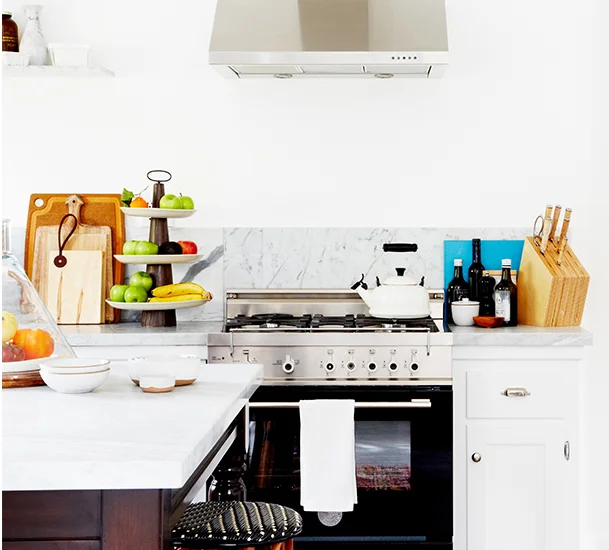 MARA & ALEX: MAGICAL THINKING ON DOMAINE HOME
