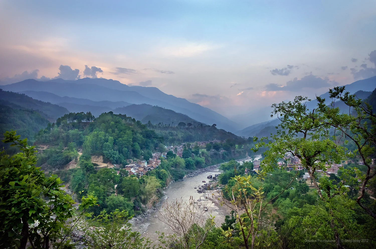 Arughat Bazar and the Budhi Gandaki river. Gorkha district.