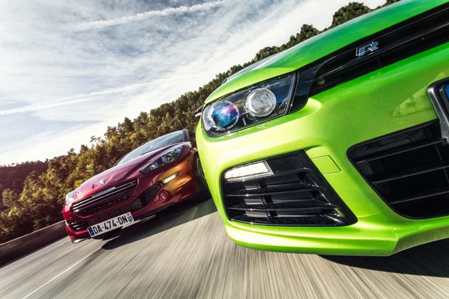 Peugeot RCZ-R vs VW Scirocco R