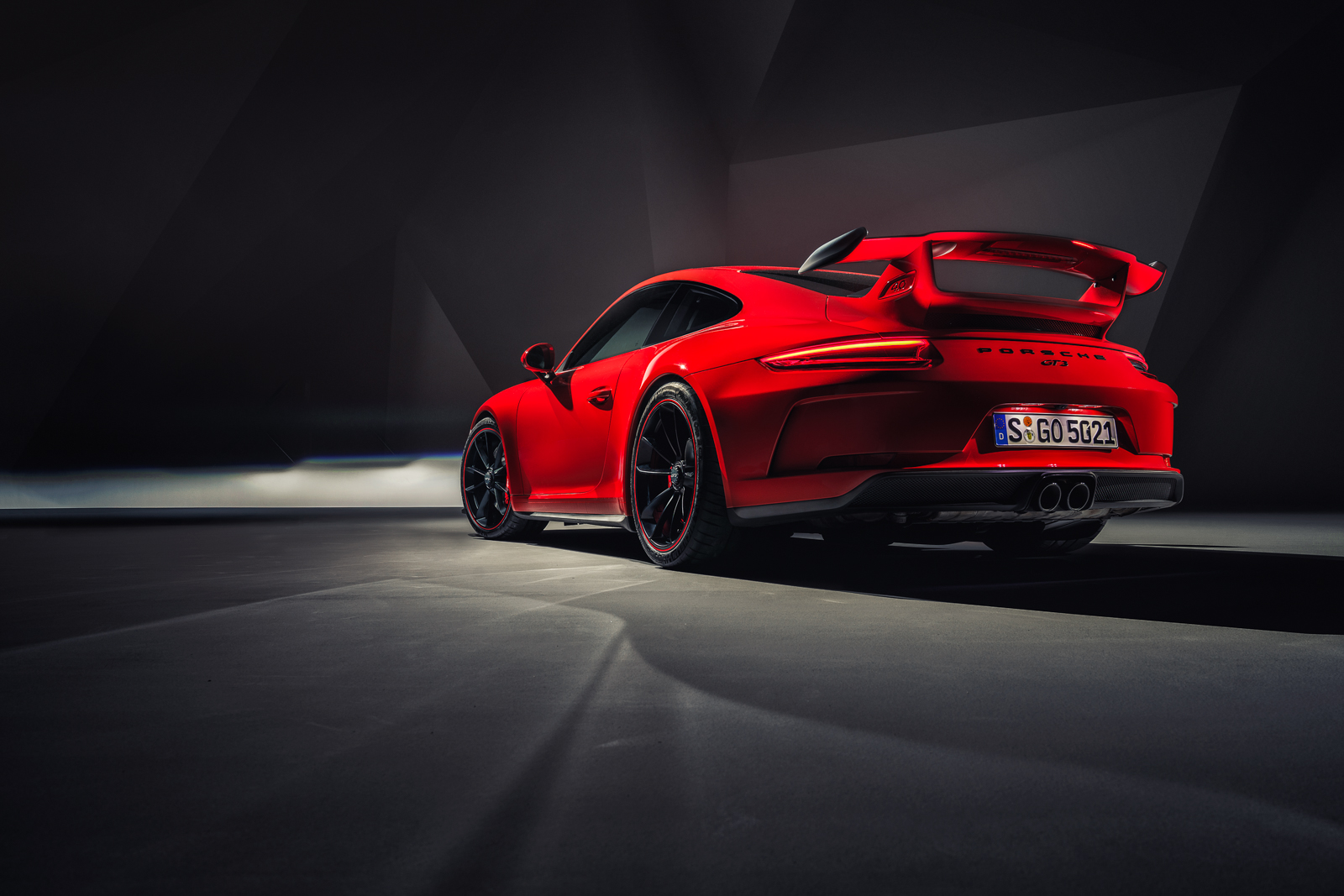 RP - 911 GT3 Reveal Photography-2.jpg