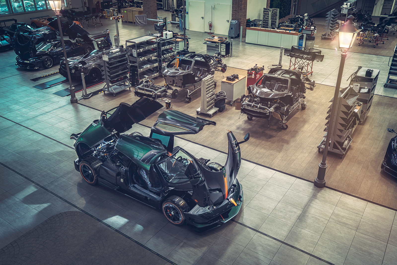 RP - Pagani Factory.jpg