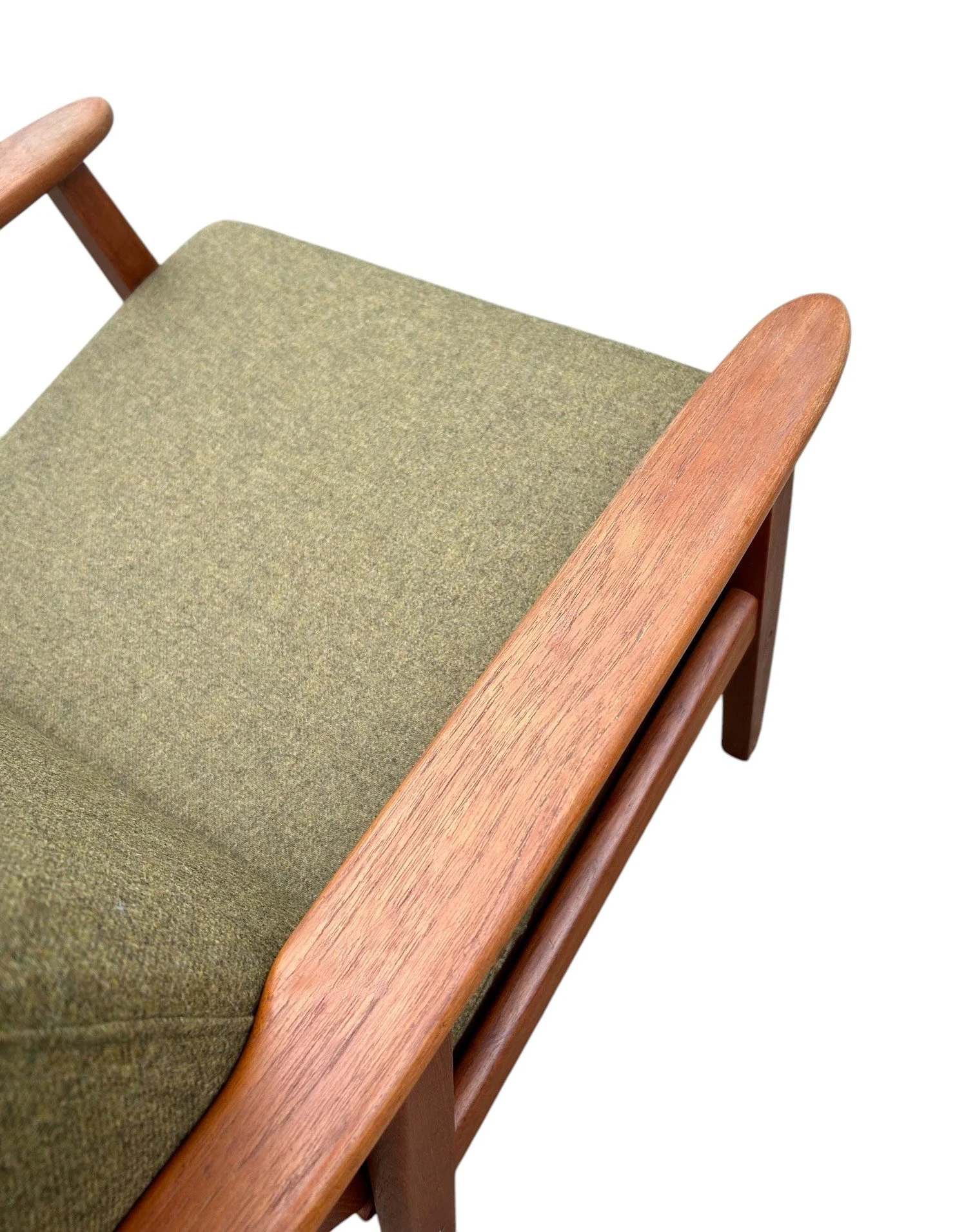 lg19-Photoroom.jpg (Copy)