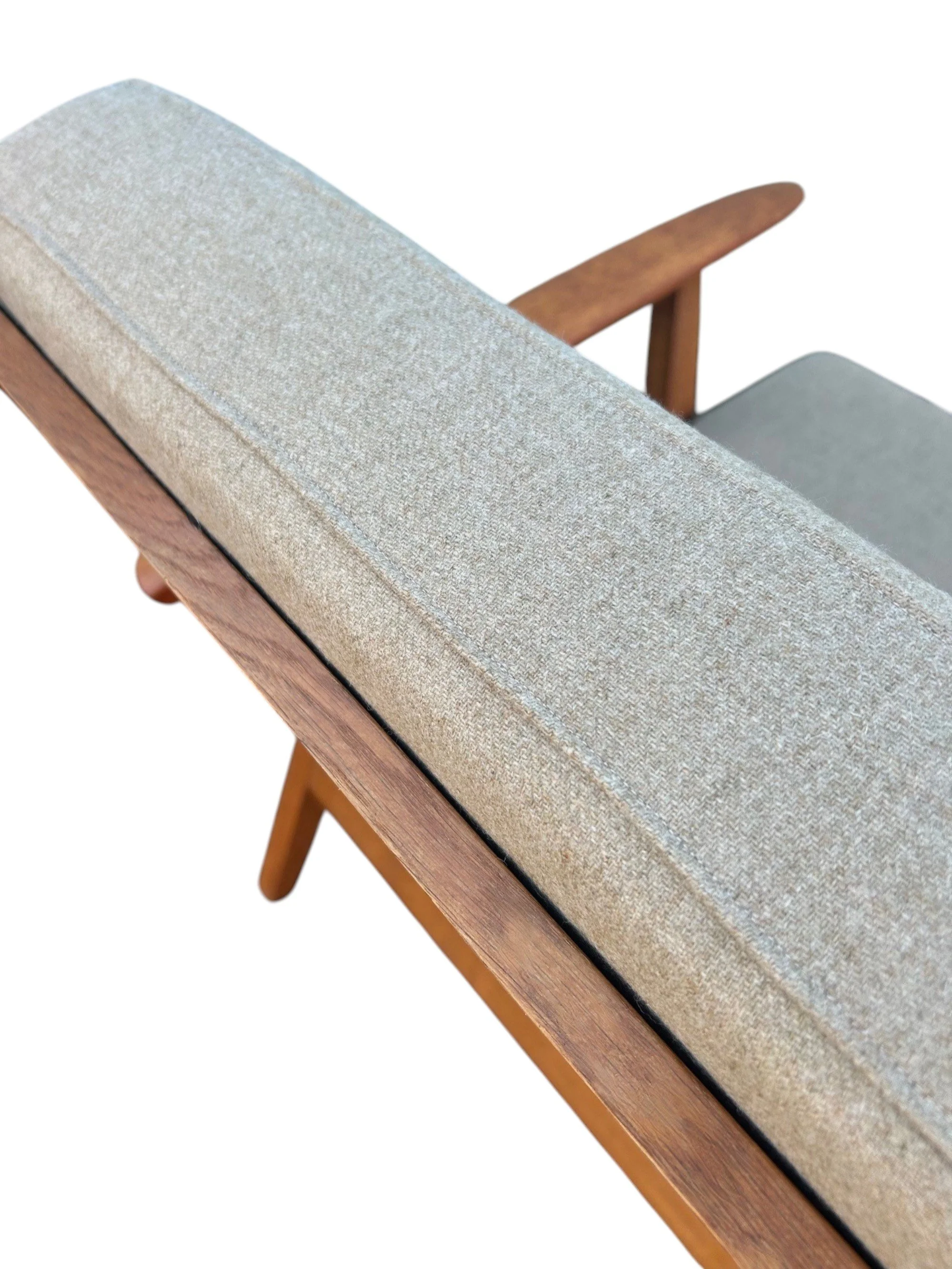 lc 4-Photoroom.jpg (Copy)