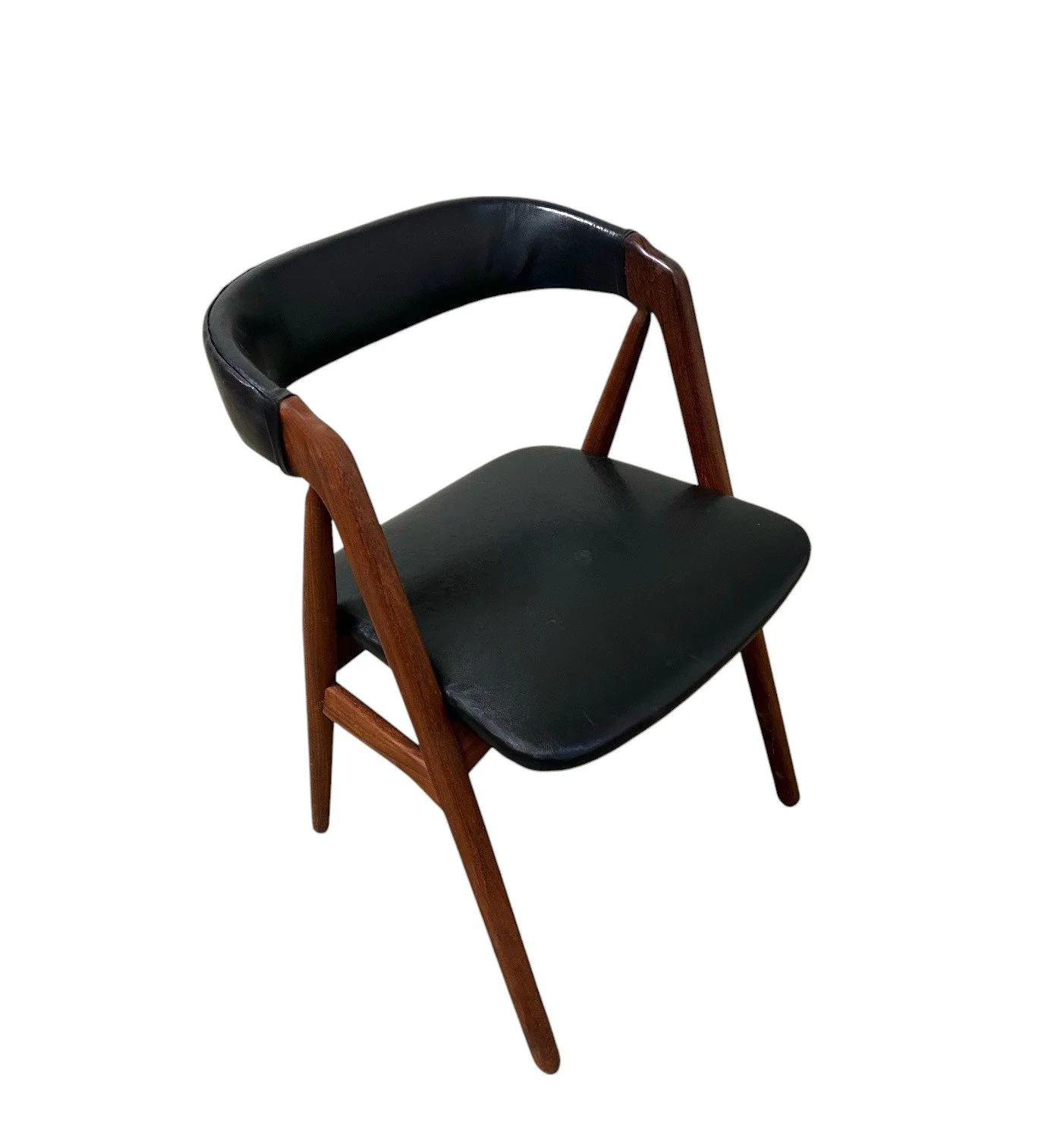 image1 - 2024-06-18T104857.984-Photoroom.jpg