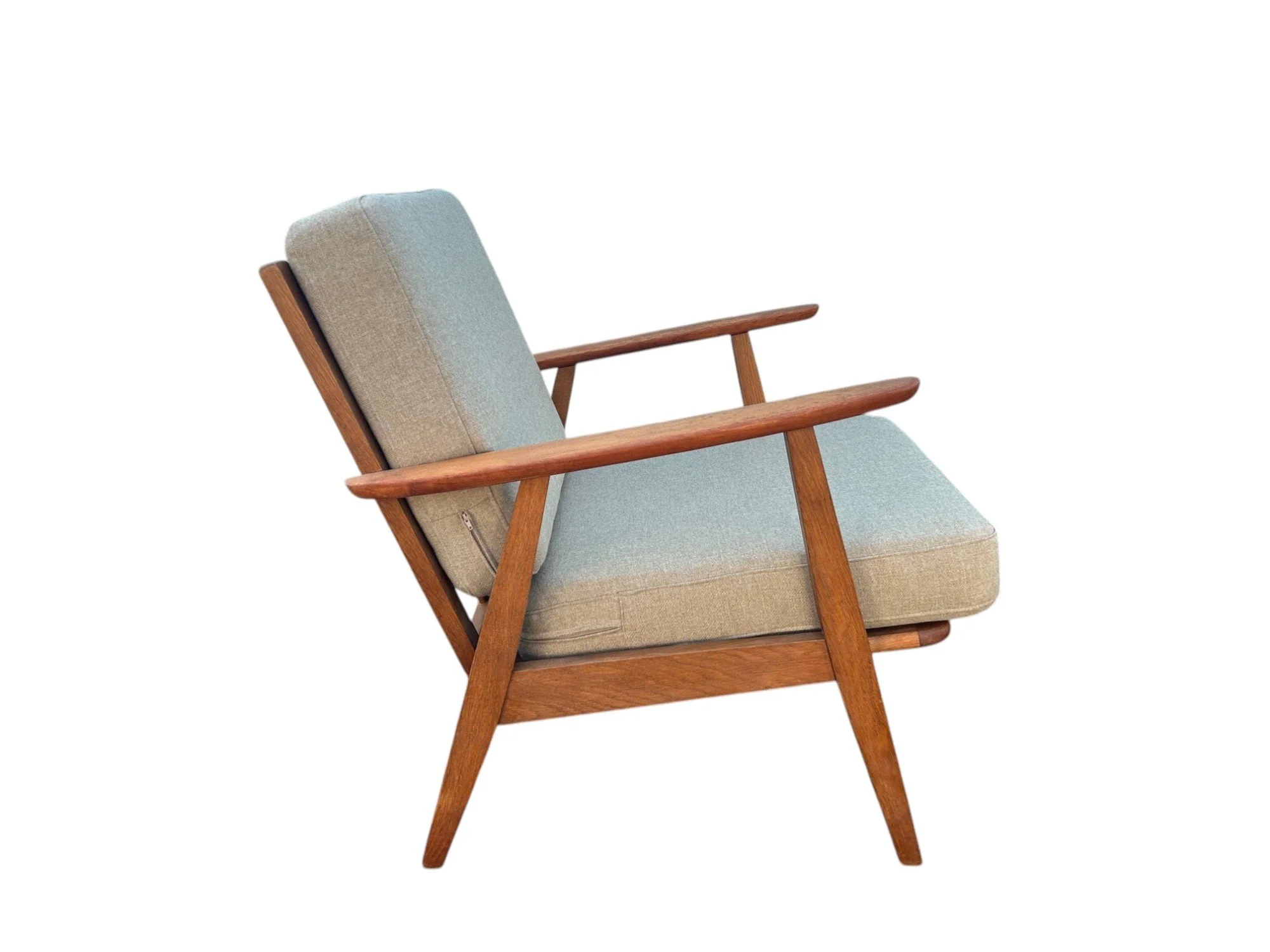 lc 12-Photoroom.jpg (Copy)