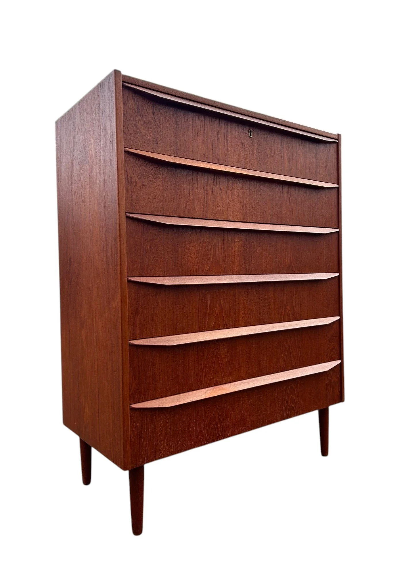 cc1-Photoroom.jpg (Copy)