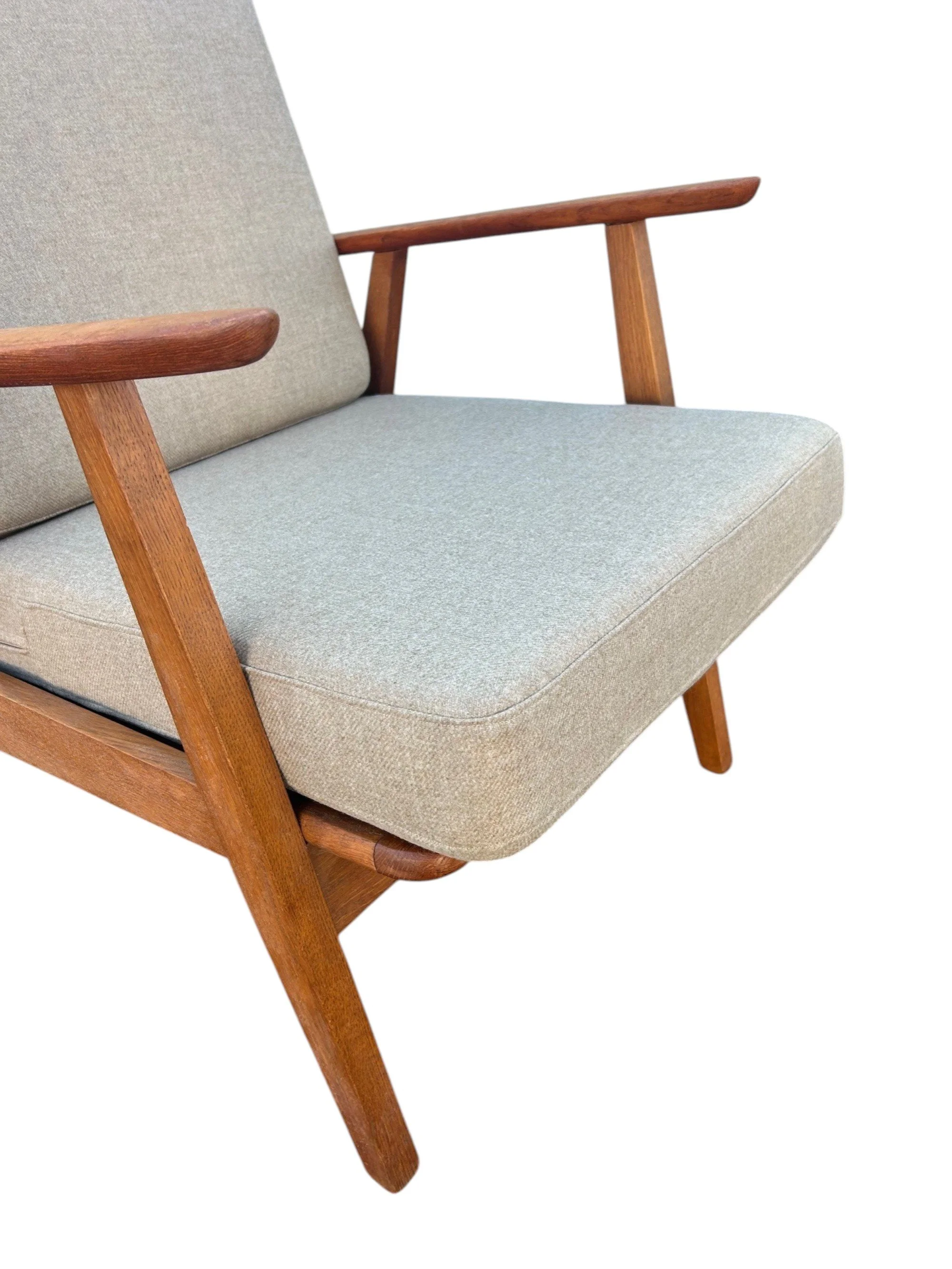 lc 18-Photoroom.jpg (Copy)