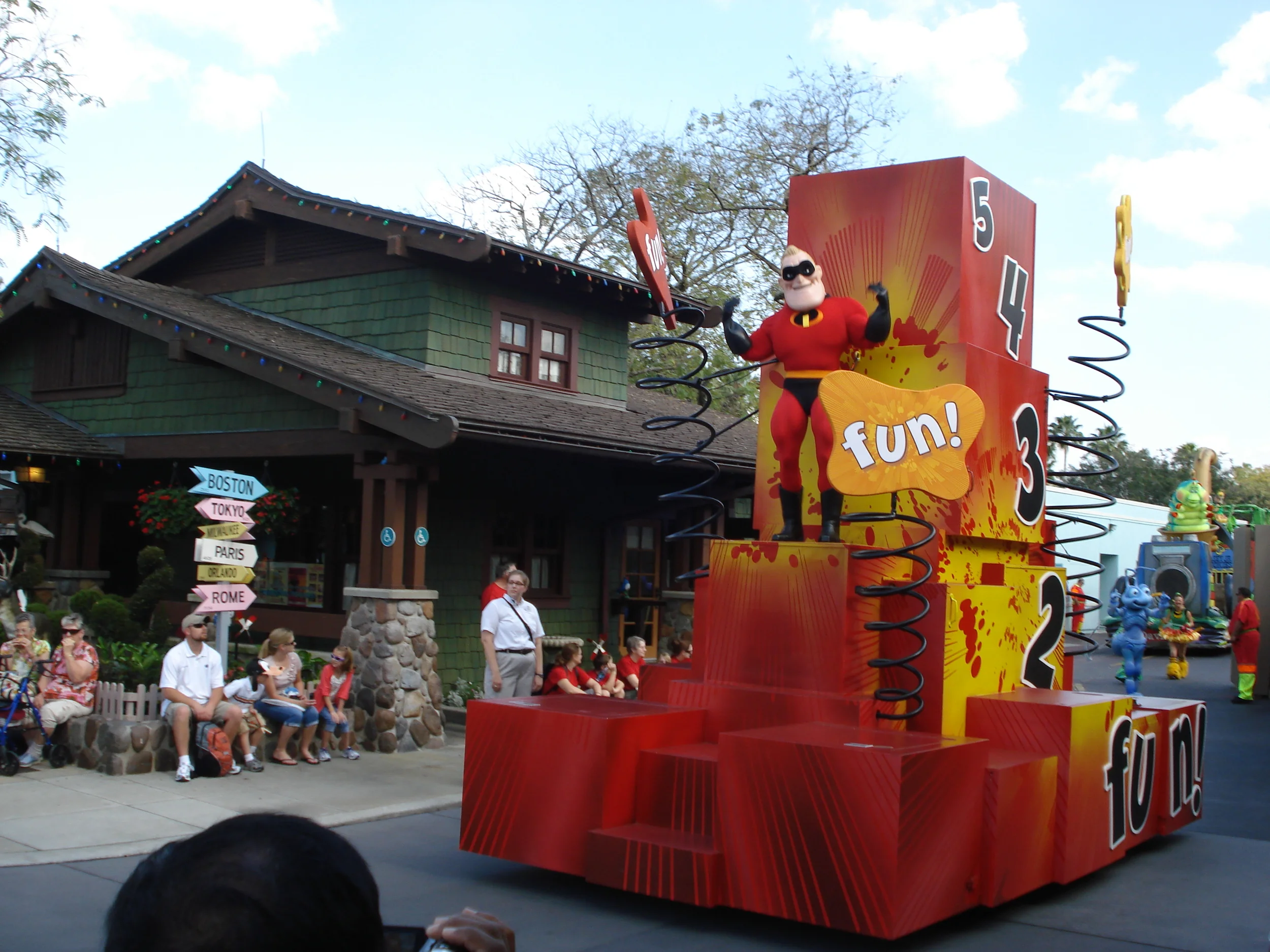 Pixar Pals Countdown to Fun!