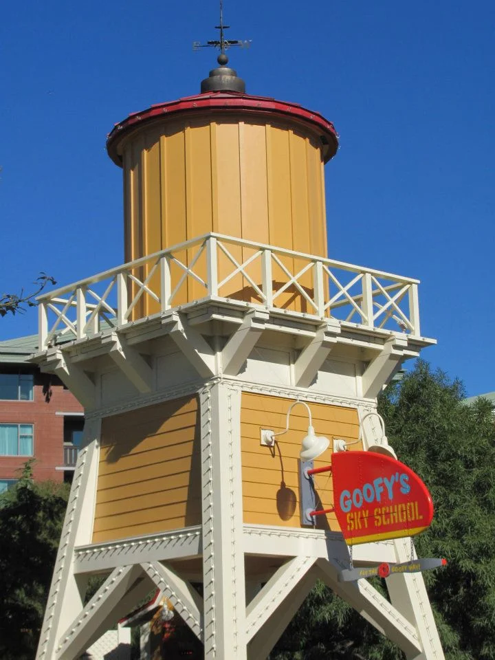 Goofy's Sky School (2).jpg