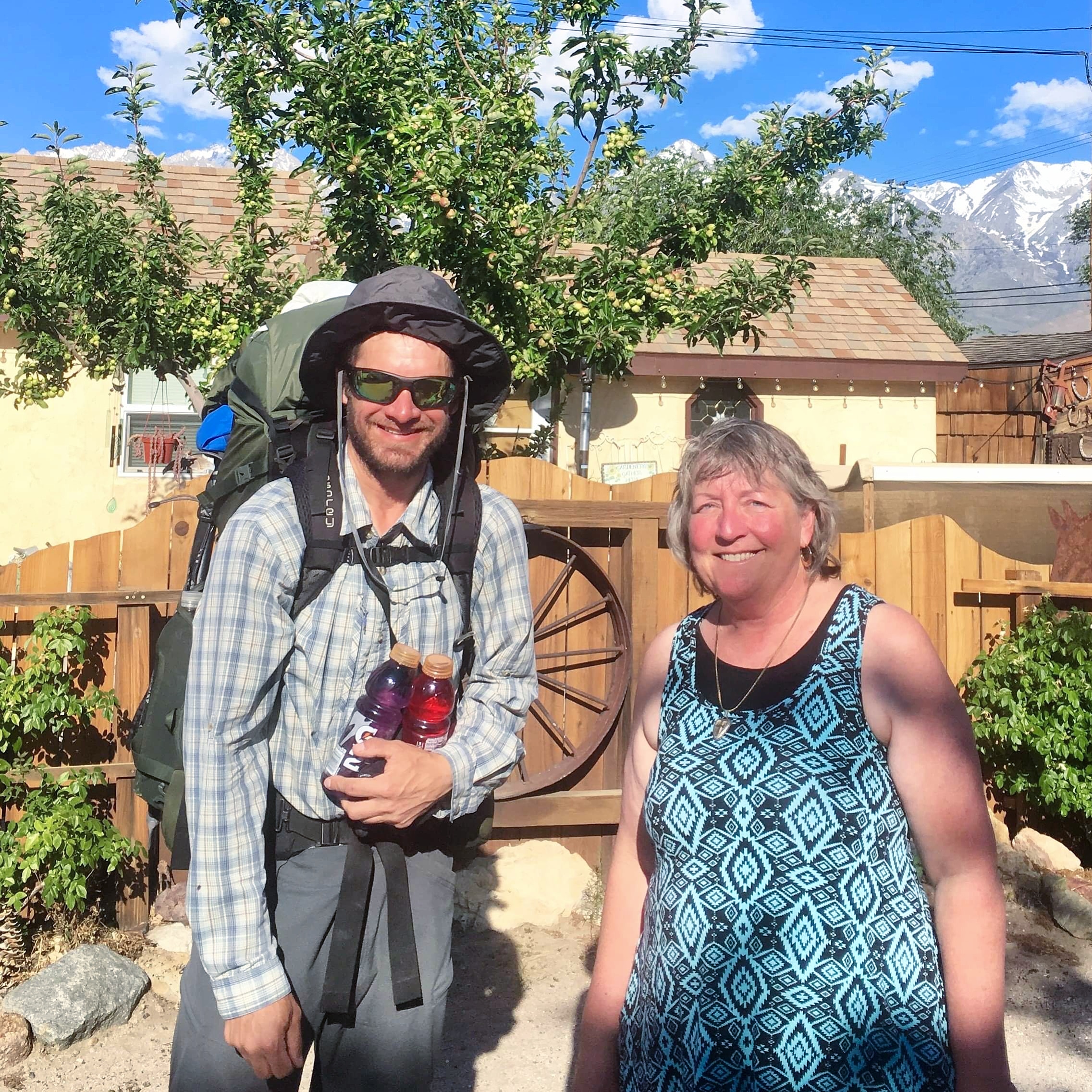 PCT hiker Kevin with motel owner Lauralyn