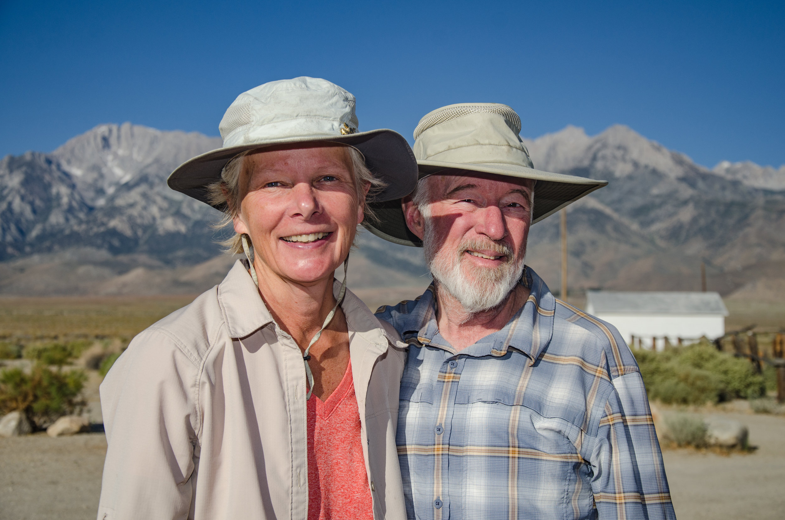 JMT SOBO Hikers Ellen and her partner 