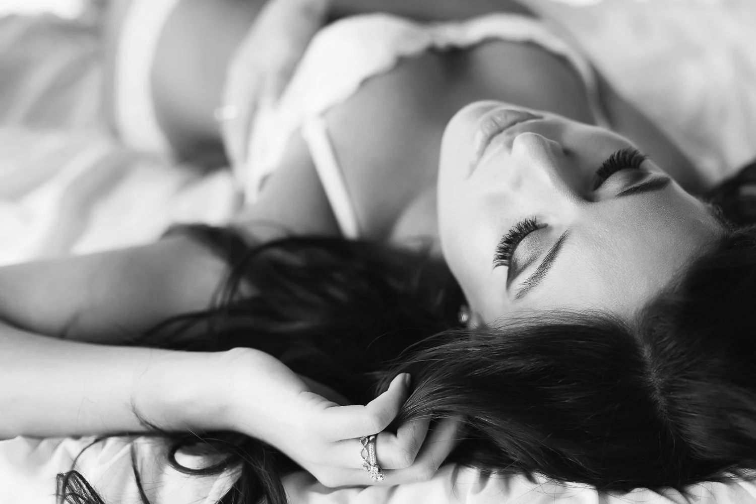 Top 5 Reasons You Should Give the Gift of Boudoir this Valentine's Day | Northern Virginia's Premier Boudoir Studio