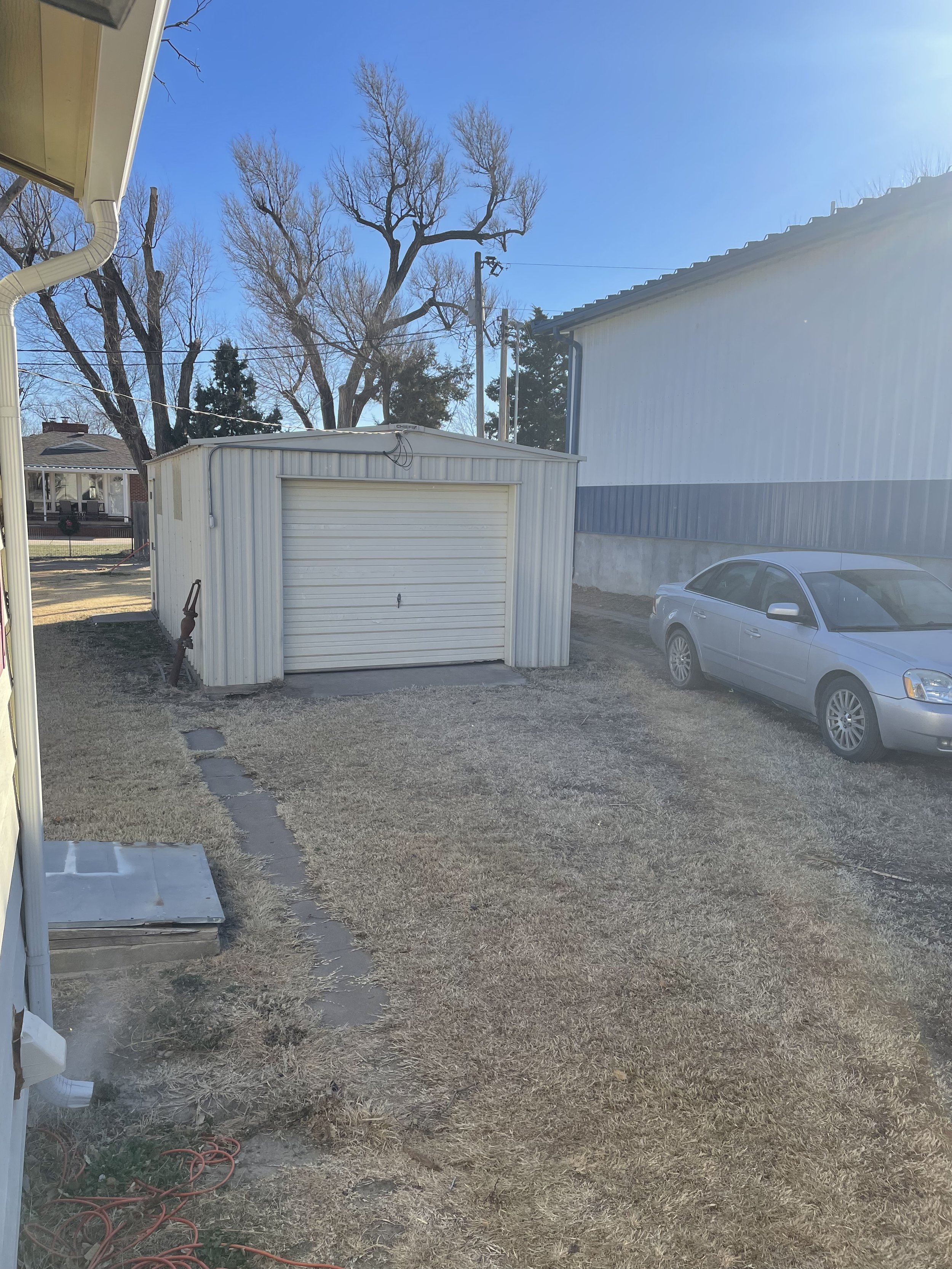 Garage.jpg