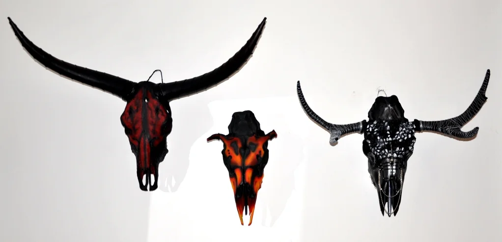 Skull art by Petra Shara Stoor