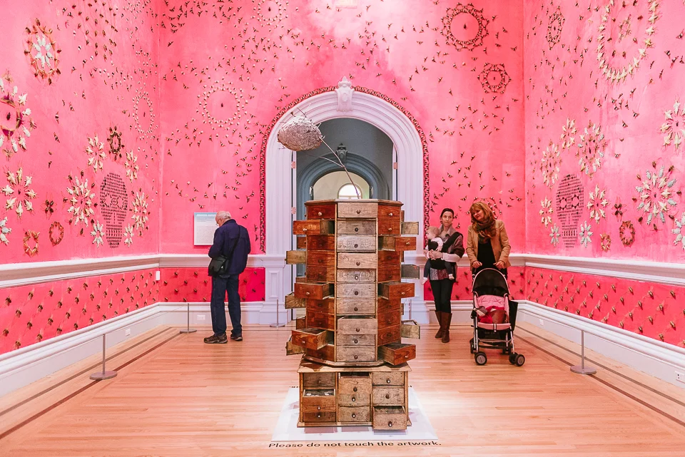 Jennifer Angus' gallery is decorated with real insects delicately configured into decorative wallpaper for a whimsical, immersive experience. 