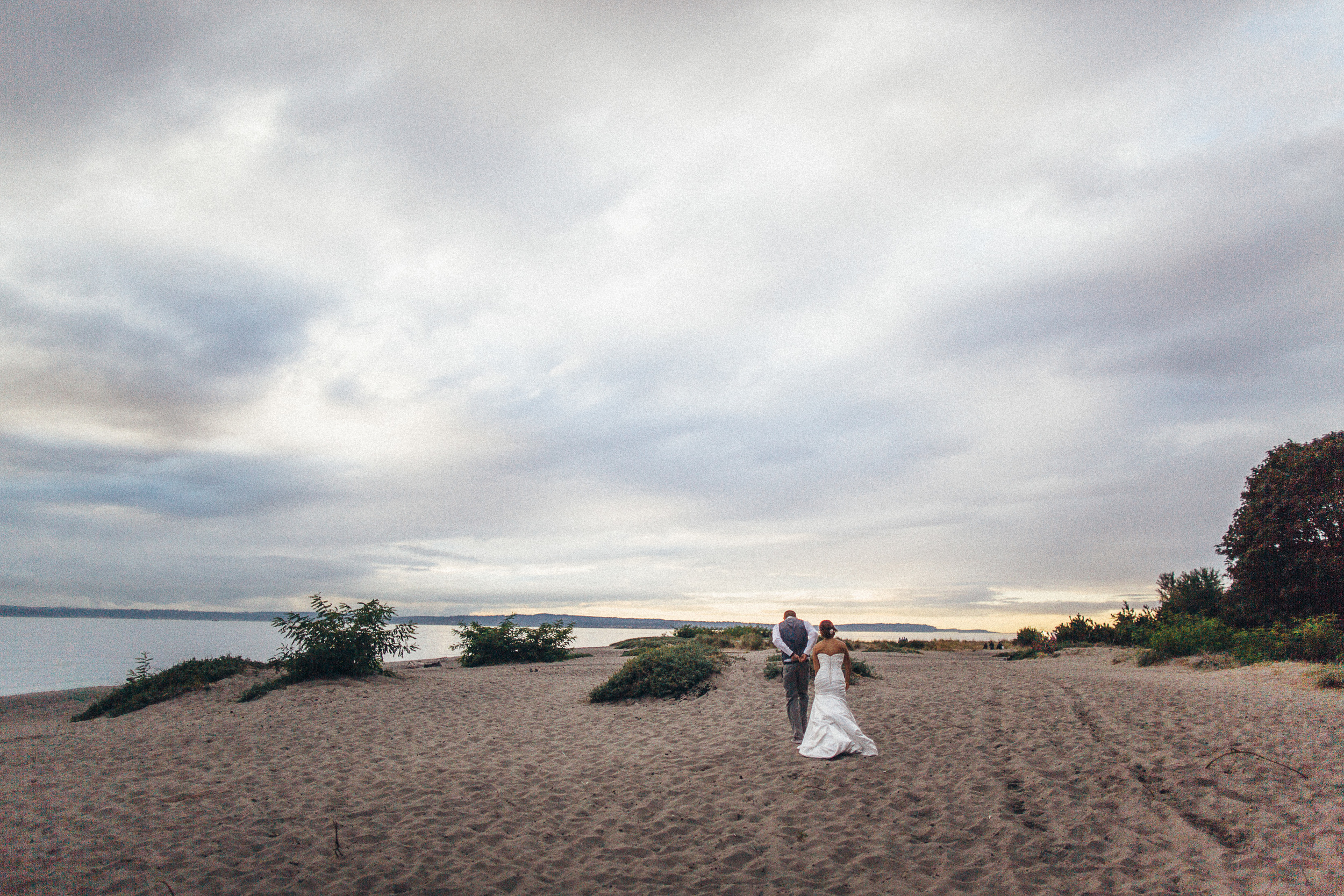 Seattle Washington Engagement & Wedding Photographer